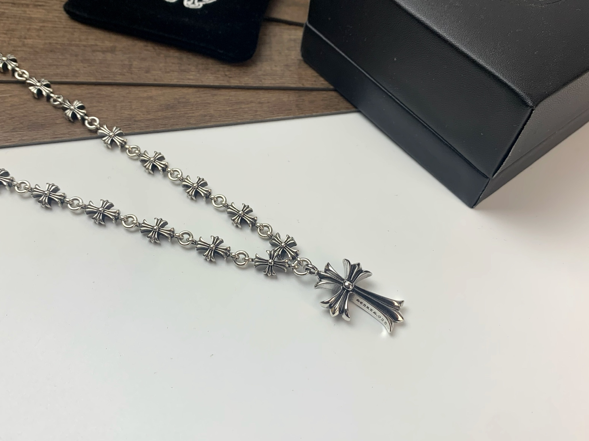 Chrome Hearts 𝕮𝖍𝖗𝖔𝖒𝖊 𝕳𝖊𝖆𝖗𝖙𝖘