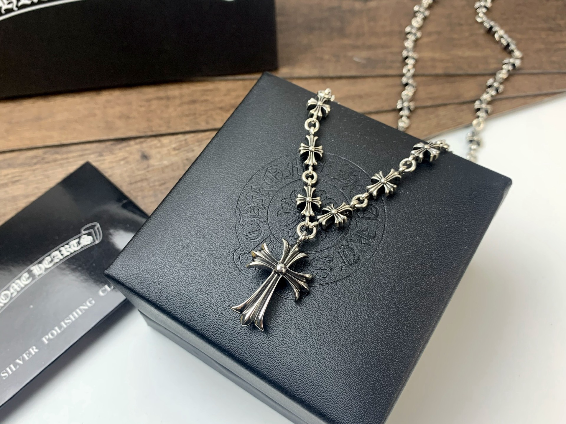 Chrome Hearts 𝕮𝖍𝖗𝖔𝖒𝖊 𝕳𝖊𝖆𝖗𝖙𝖘
