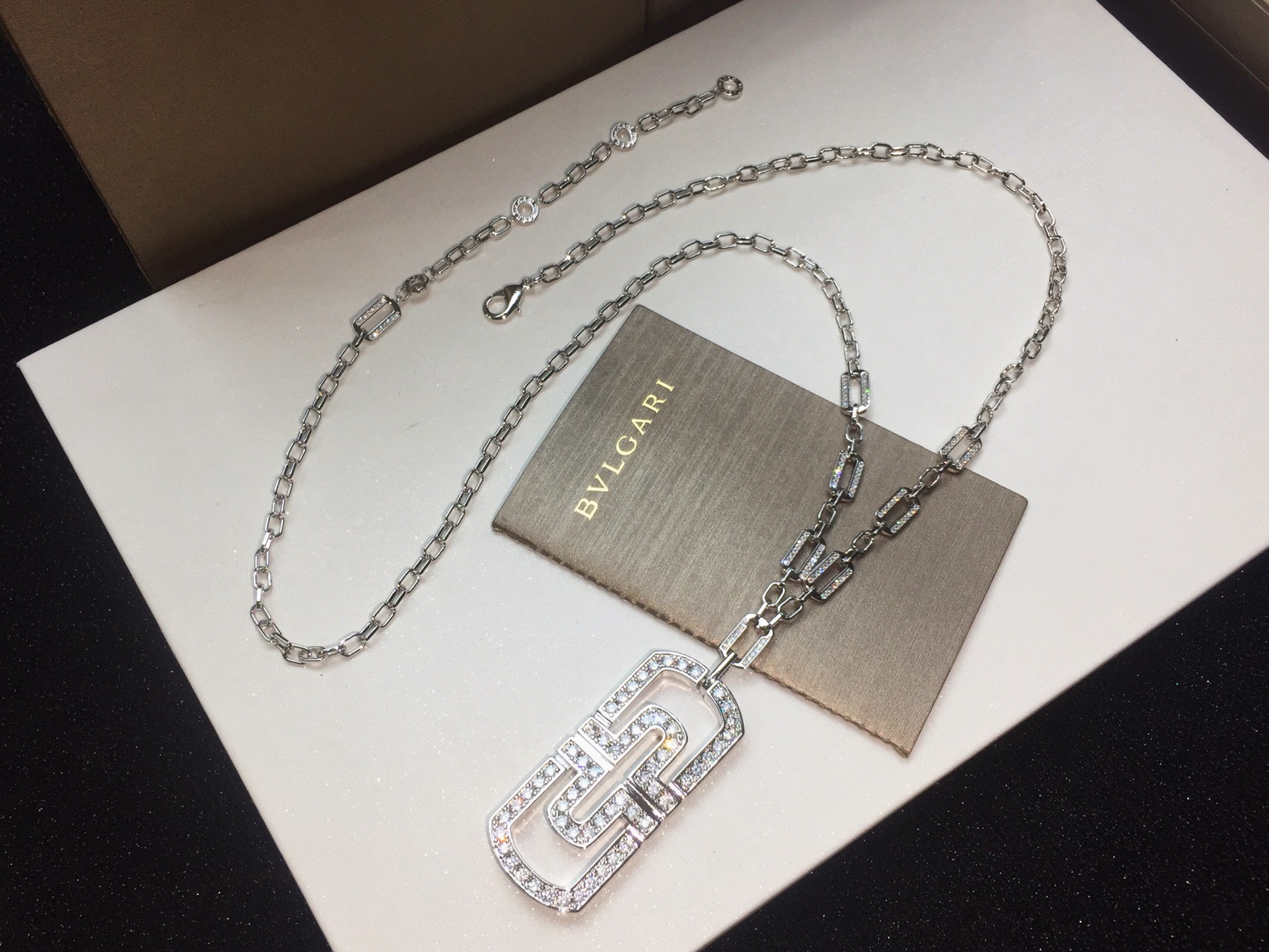 Bvlgari ～BVLGARI宝格丽Parentesi回形项链