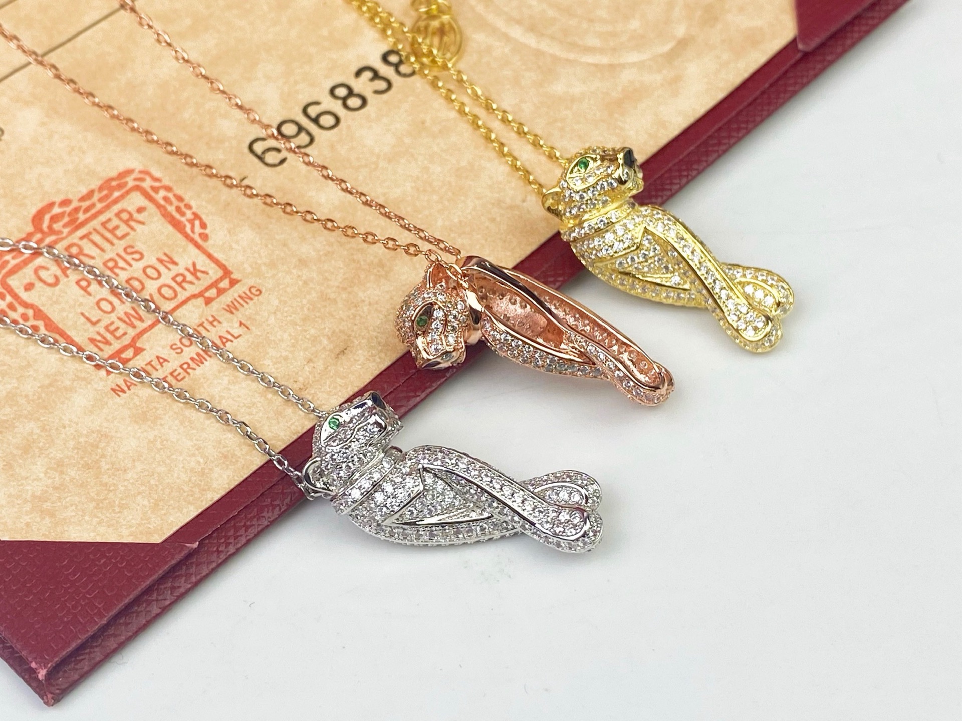 Cartier Cartier 卡地亚豹子满钻