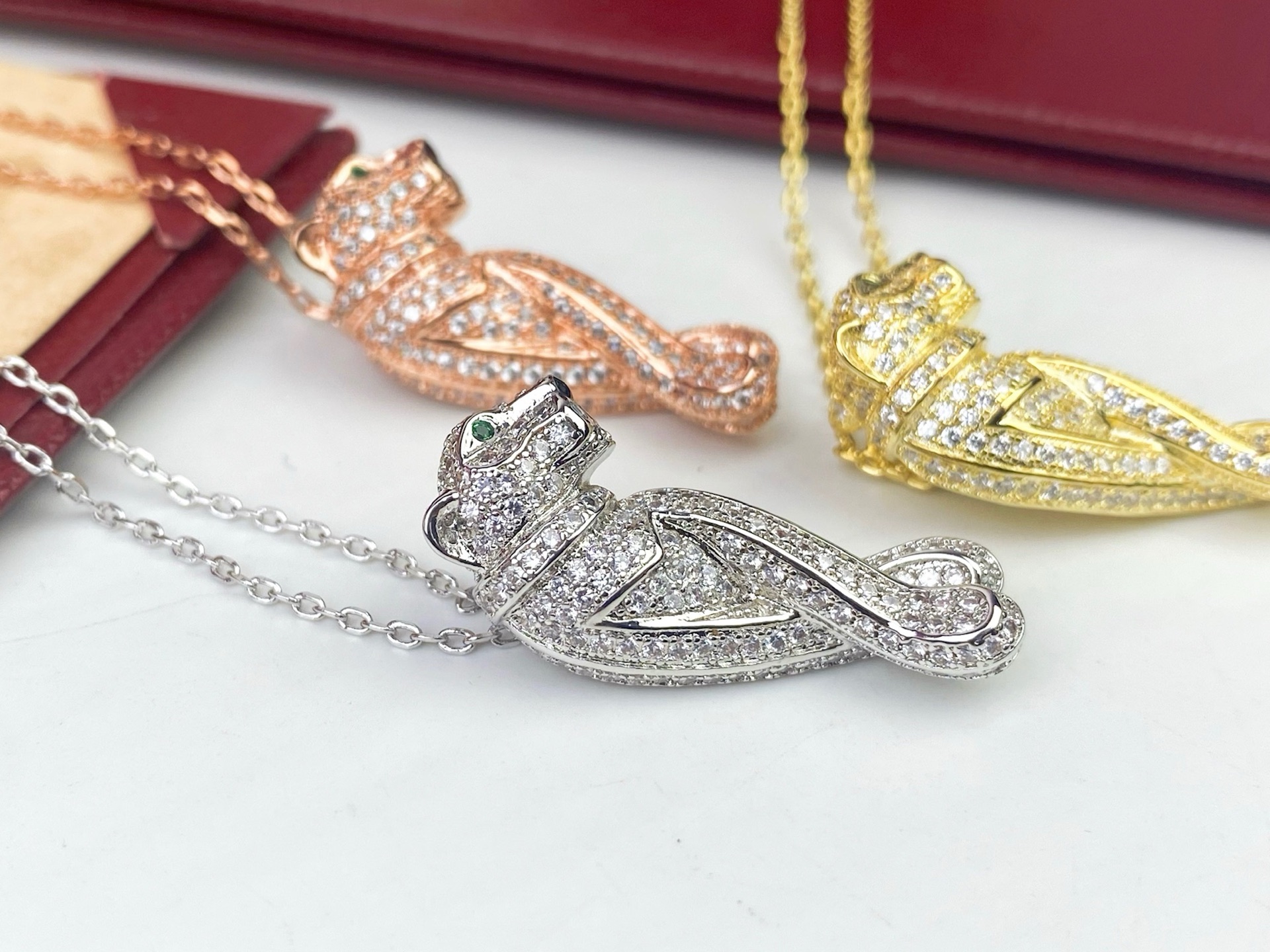 Cartier Cartier 卡地亚豹子满钻