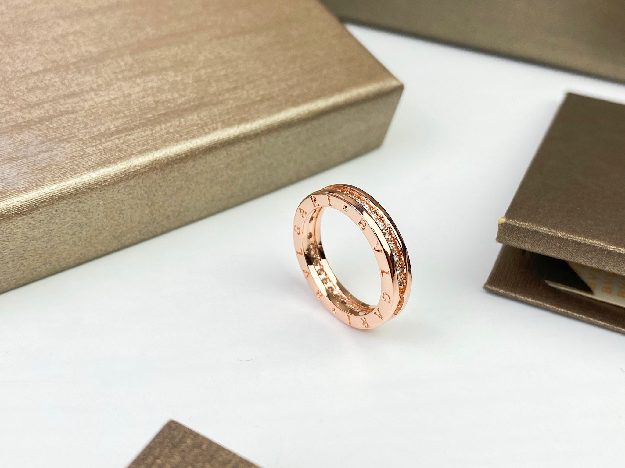 Bvlgari BVLGARI宝格丽B ZERO1