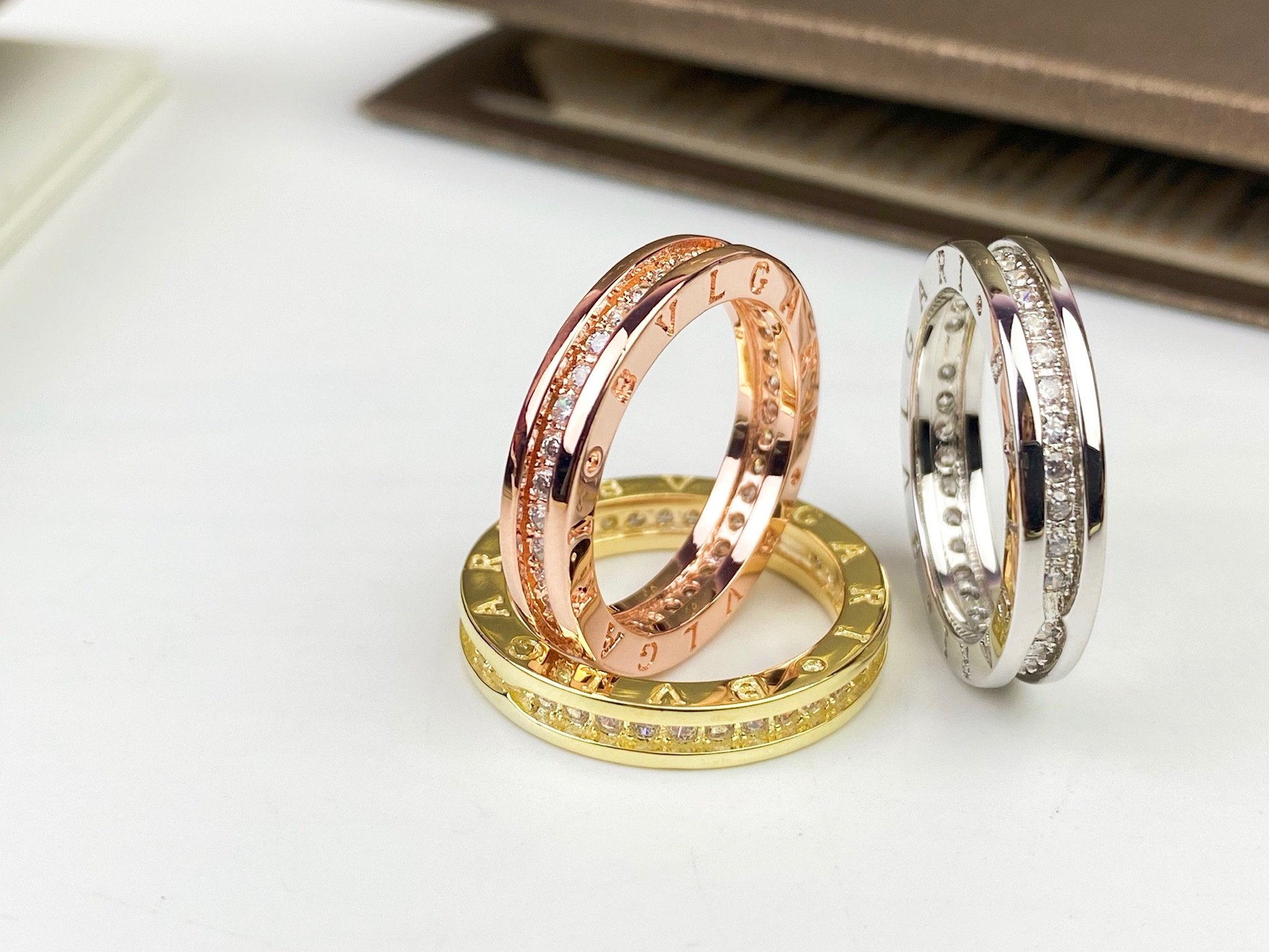 Bvlgari BVLGARI宝格丽B ZERO1