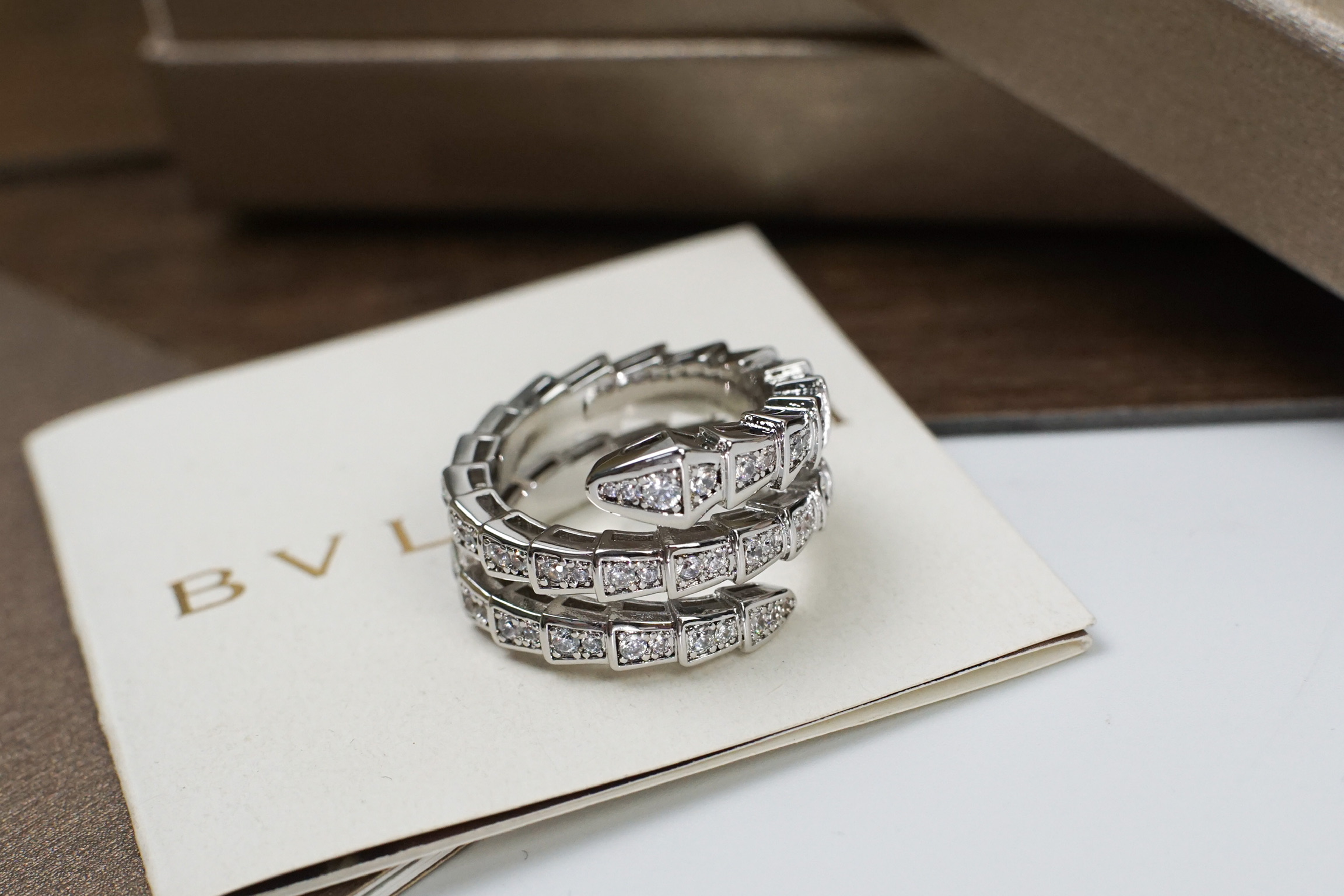 Bvlgari BVLGARI宝格丽双圈满钻蛇形戒指