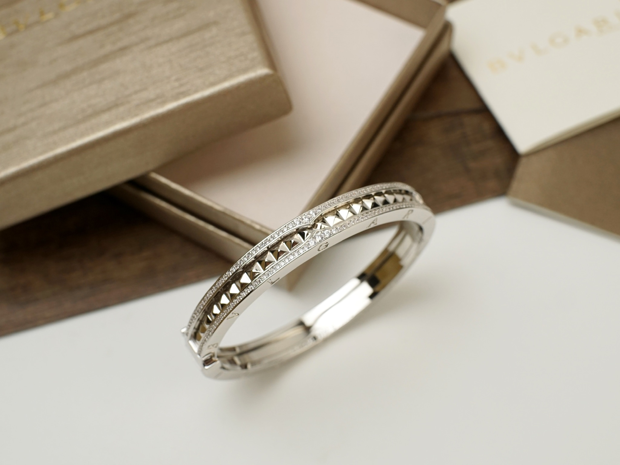 Bvlgari New宝格丽B zero 1 rock
