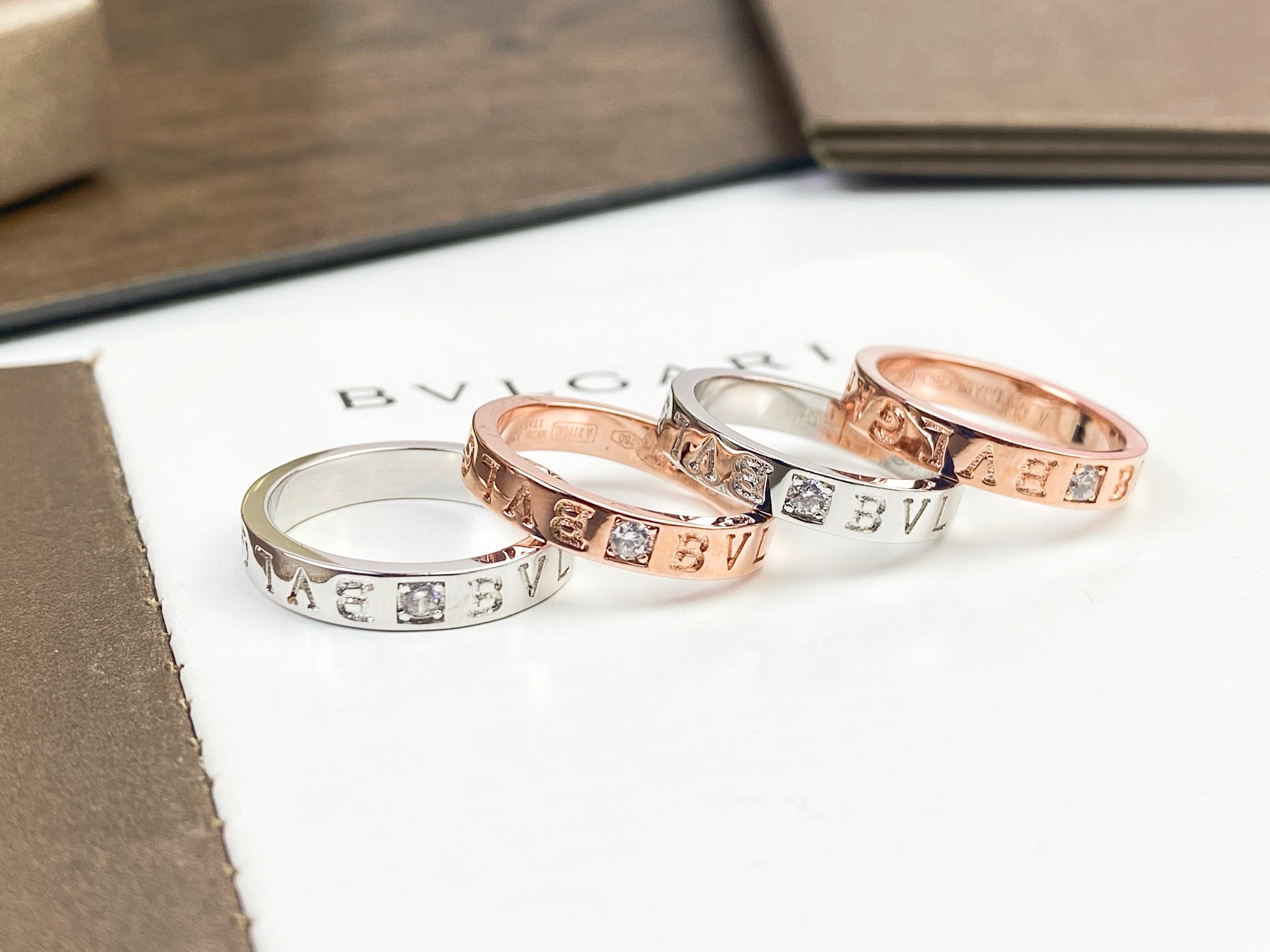 Bvlgari BVLGARI宝格丽 LOGO字母一钻戒指