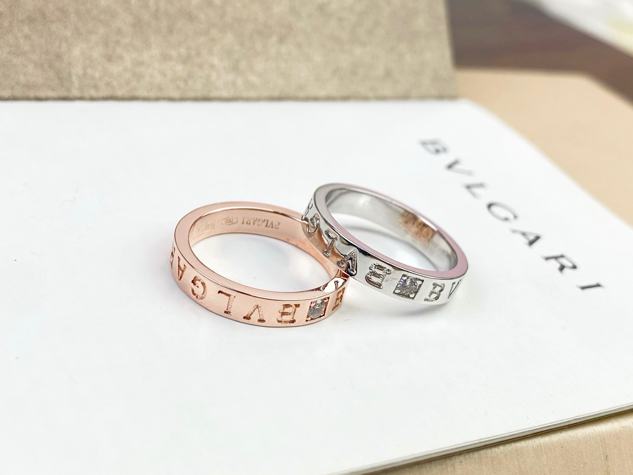 Bvlgari BVLGARI宝格丽 LOGO字母一钻戒指