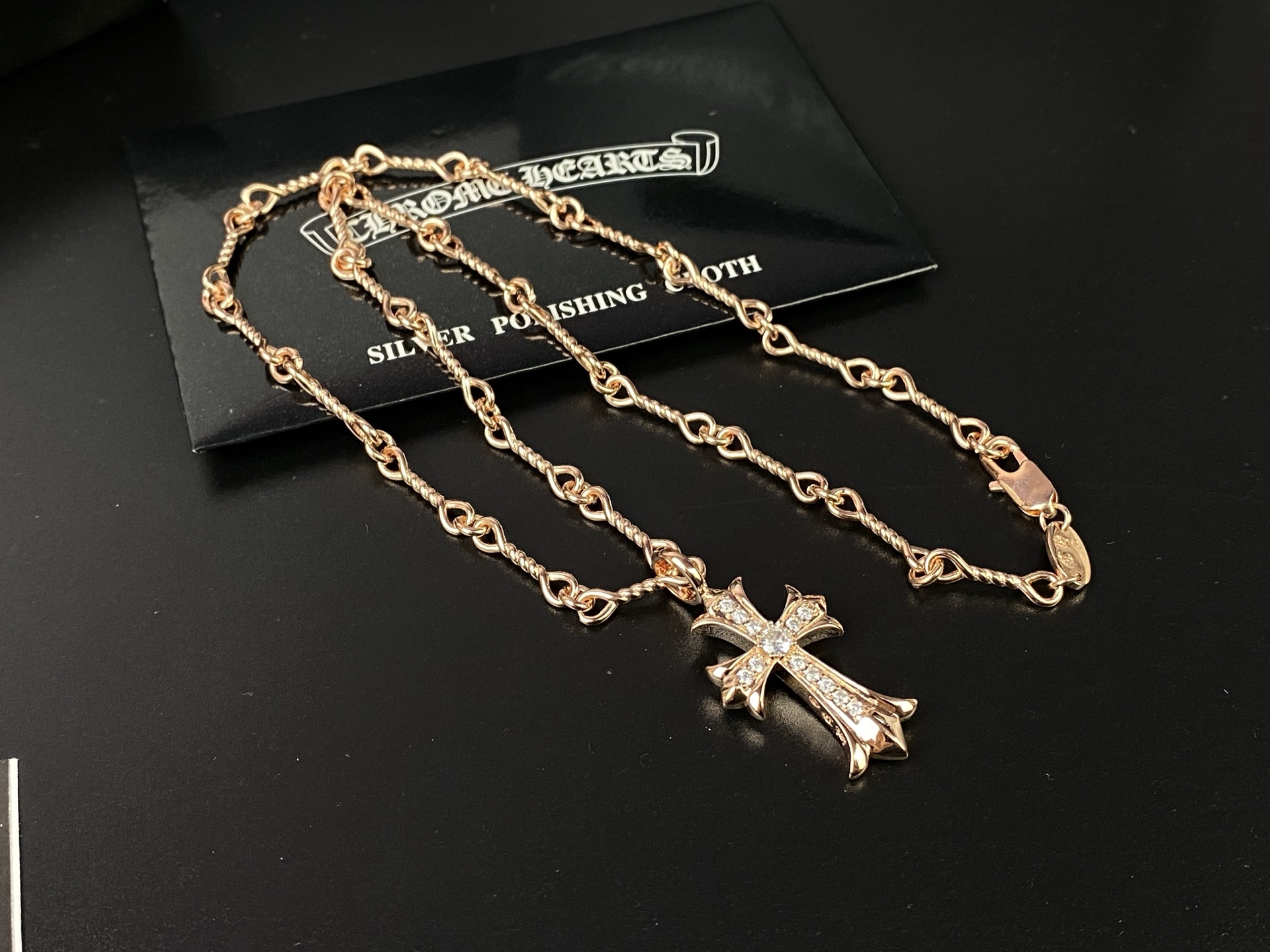 Chrome Hearts Chrome hearts 克罗心带钻十字架项链