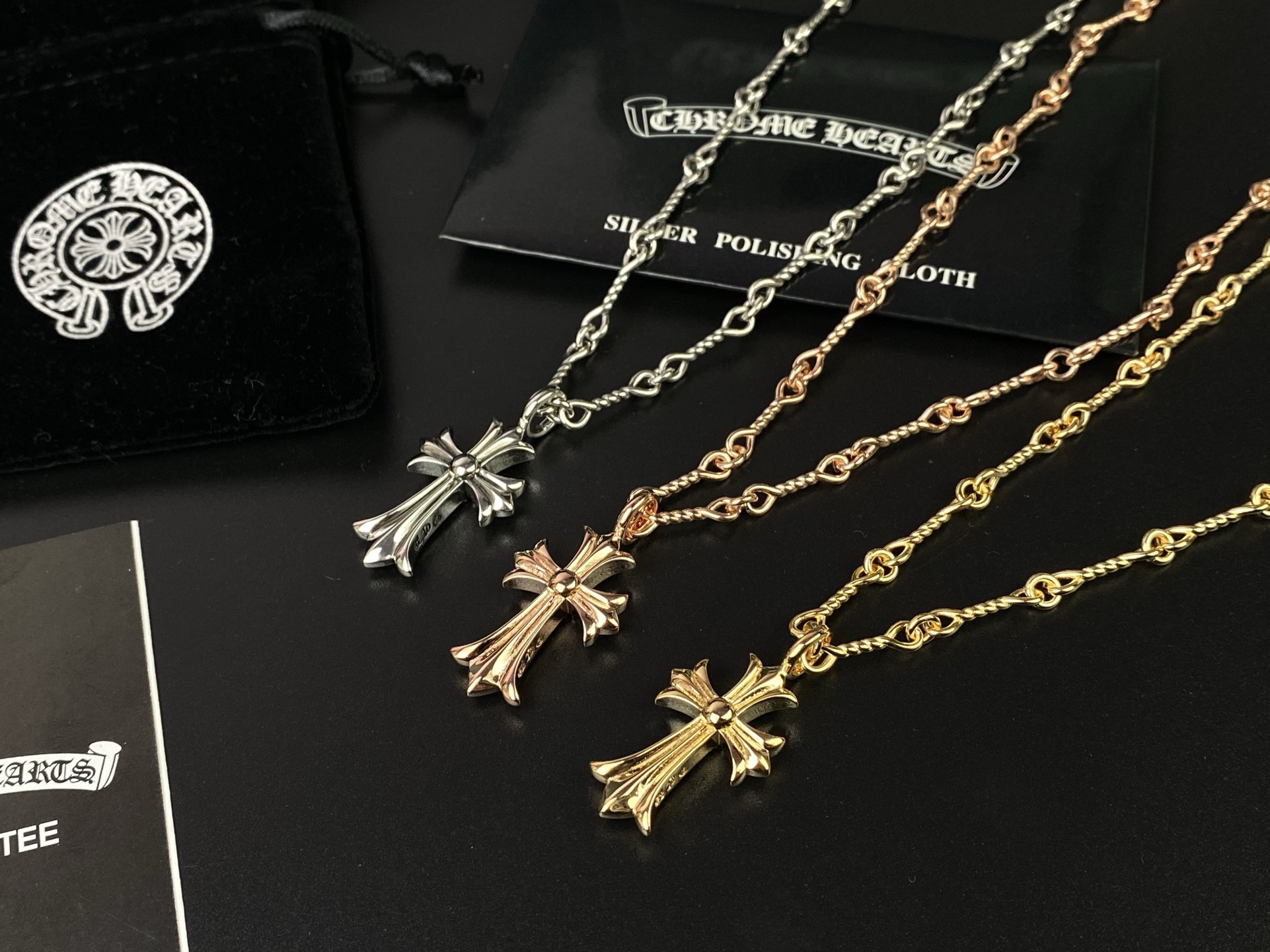 Chrome Hearts Chrome hearts 克罗心带钻十字架项链