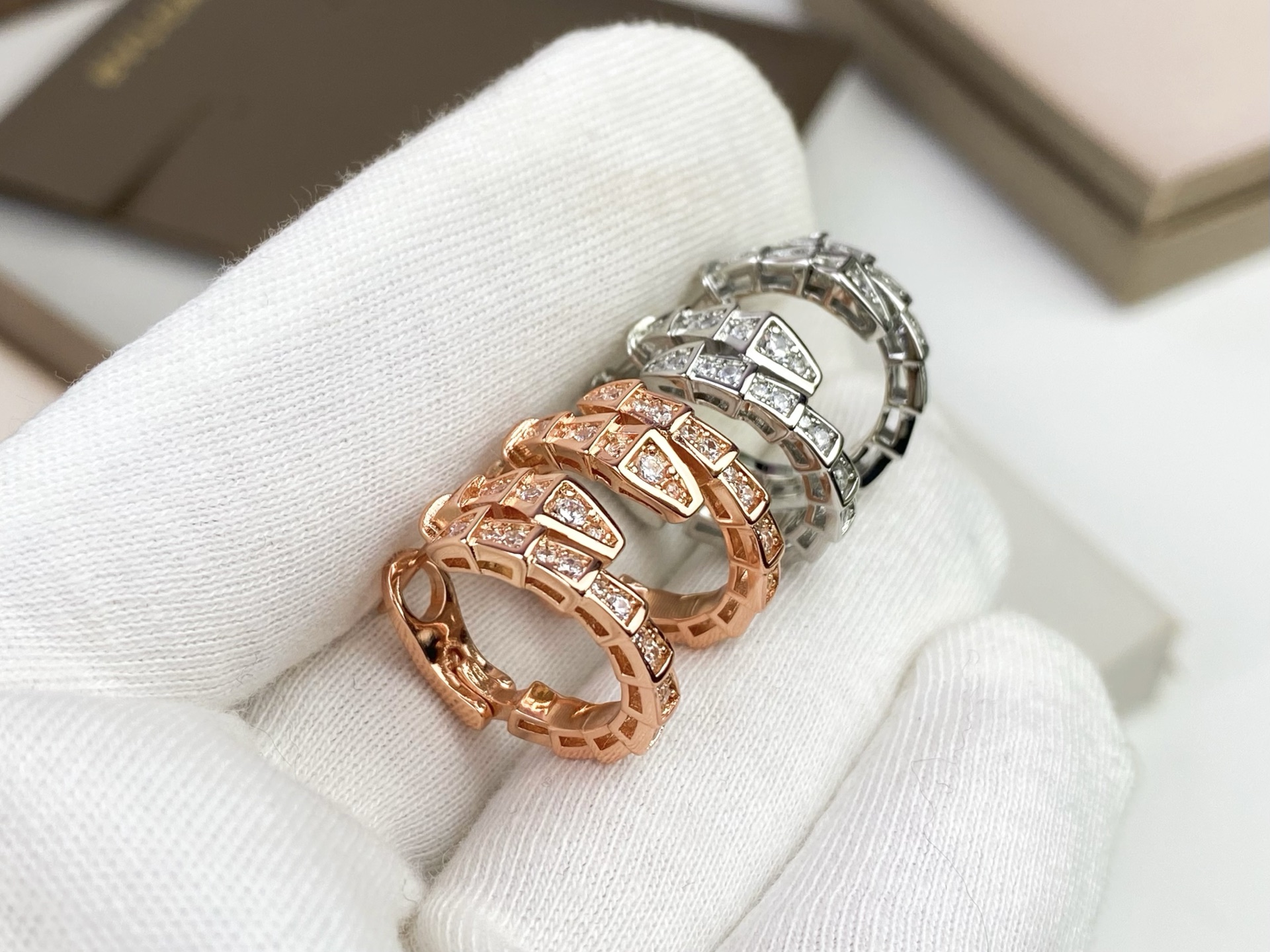 Bvlgari BVLGARI宝格丽SERPENTI