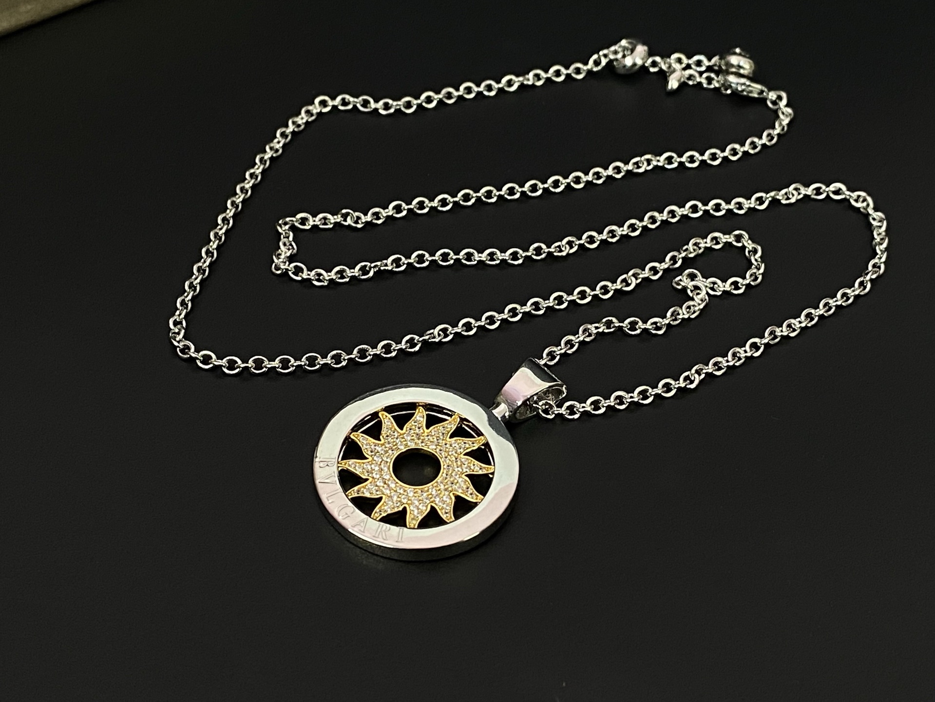 Bvlgari BVLGARI宝格丽镶钻旋转太阳项链
