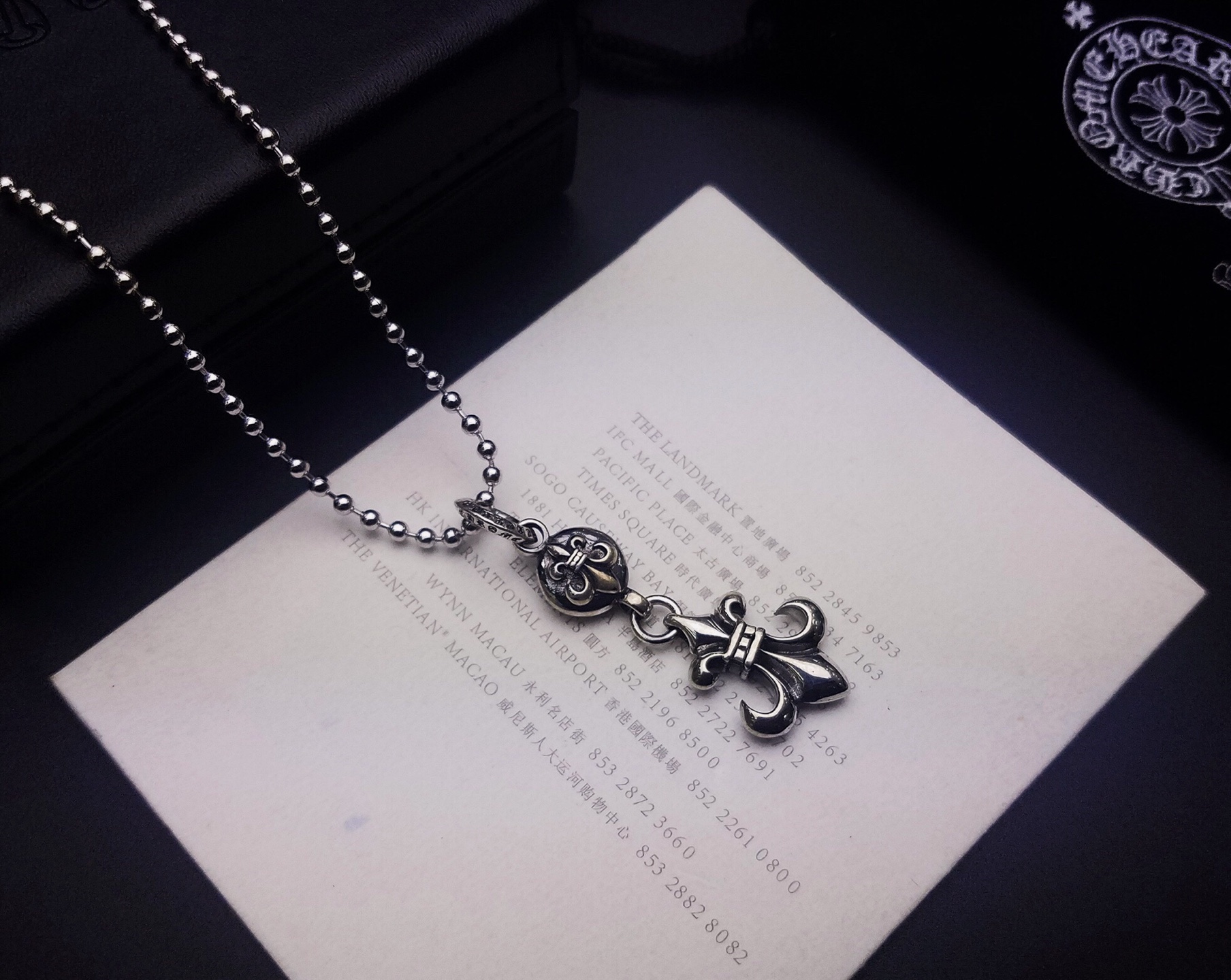 Chrome Hearts Chrome He@rts 克罗心 船锚项链 ～世界 潮牌～雕刻花形圆珠吊船锚造型 典雅范