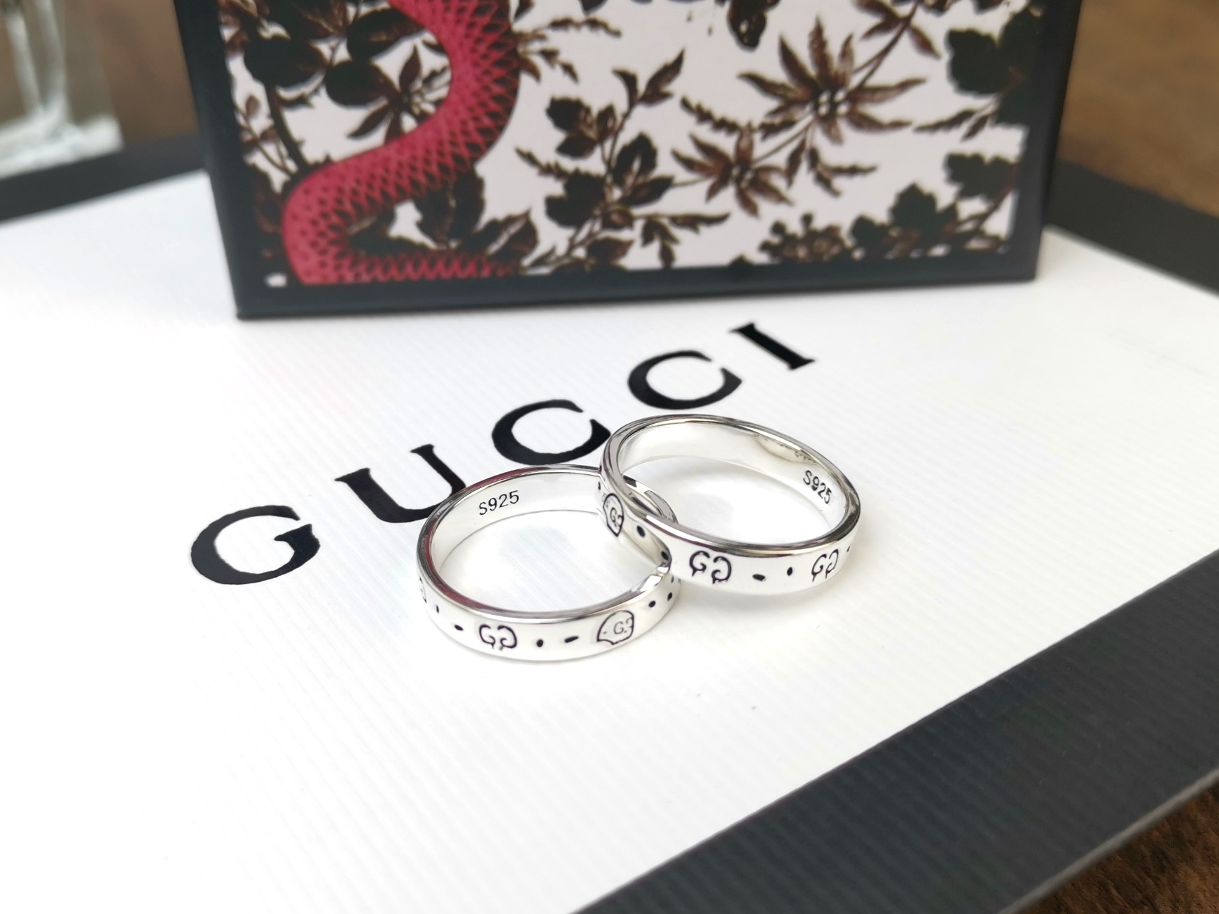 Gucci Gucci古驰 GucciGhost图案戒指 最终成品是两种文化水乳交融
