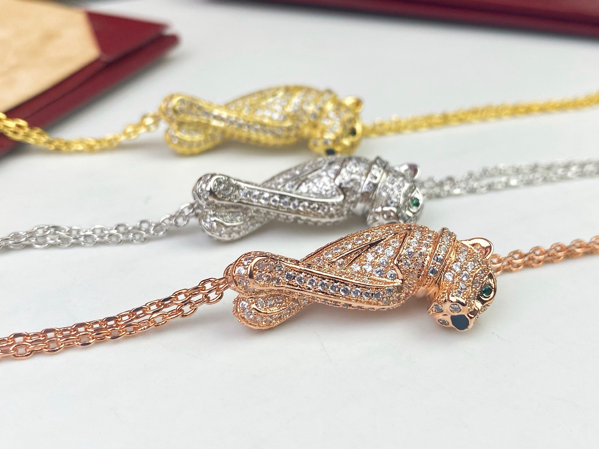 Cartier Cartier 卡地亚豹子满钻