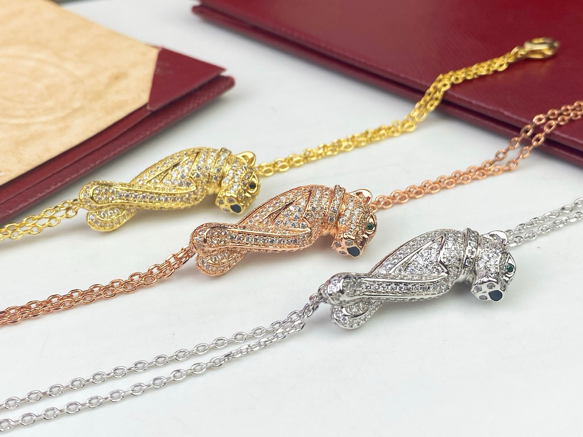 Cartier Cartier 卡地亚豹子满钻