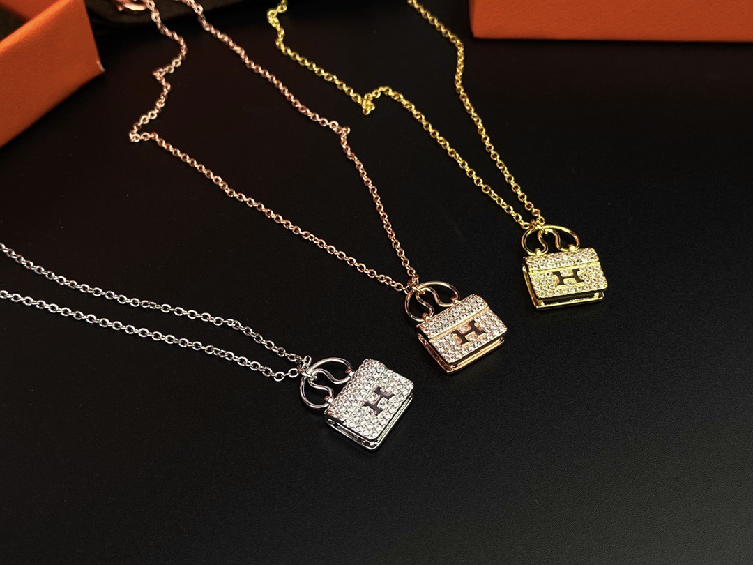 Hermès 爱马仕H包包项链 爱马仕 满钻包包 项链