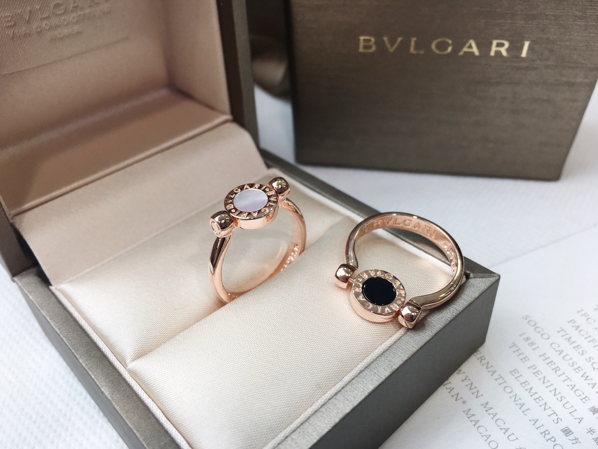 Bvlgari BVLGARI宝格丽 双面翻戒指