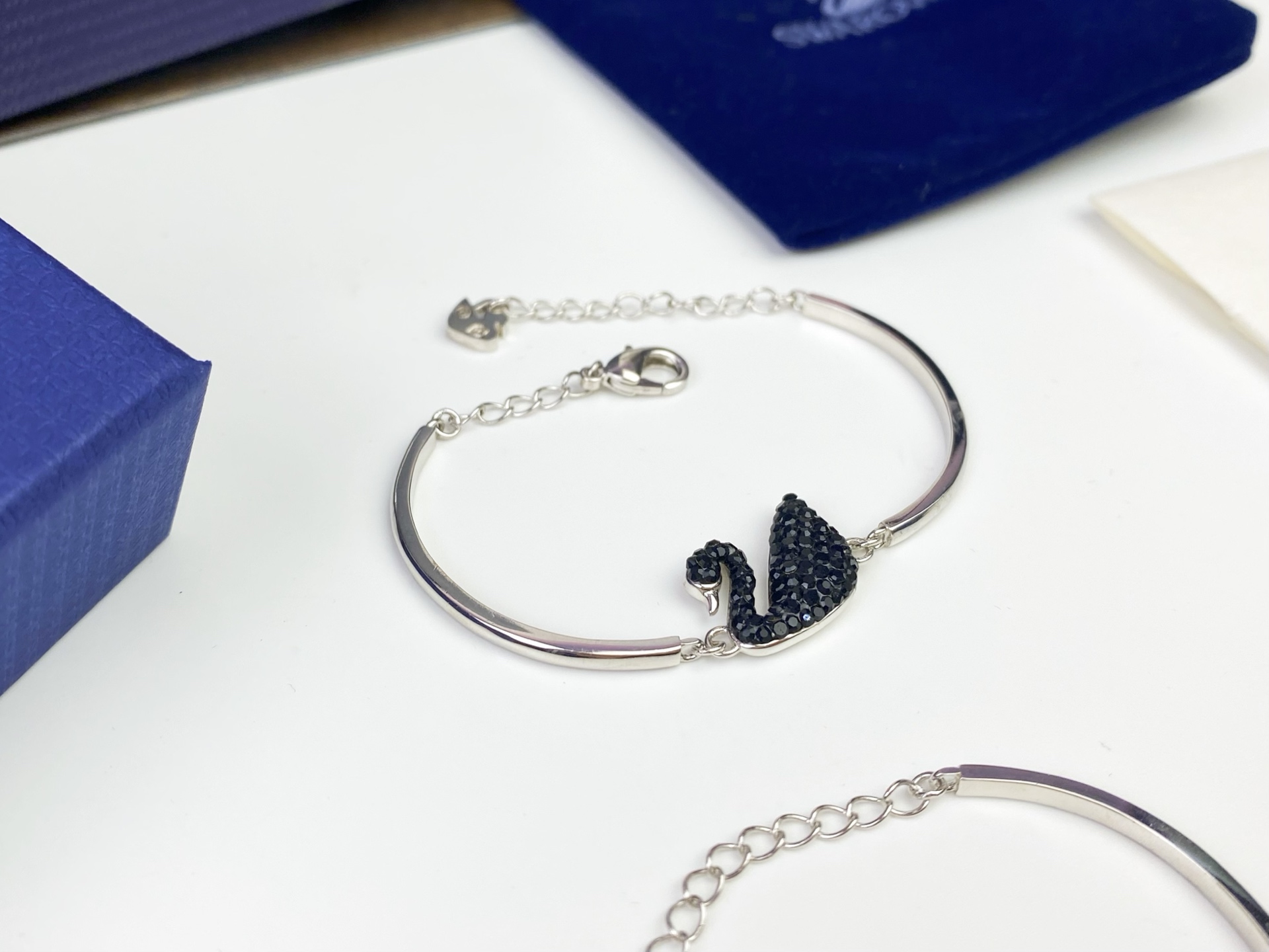 #施华洛世奇#SWAROVSKI 💥黑天鹅手链