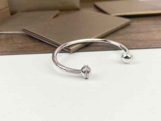 PIAGET 伯爵手镯