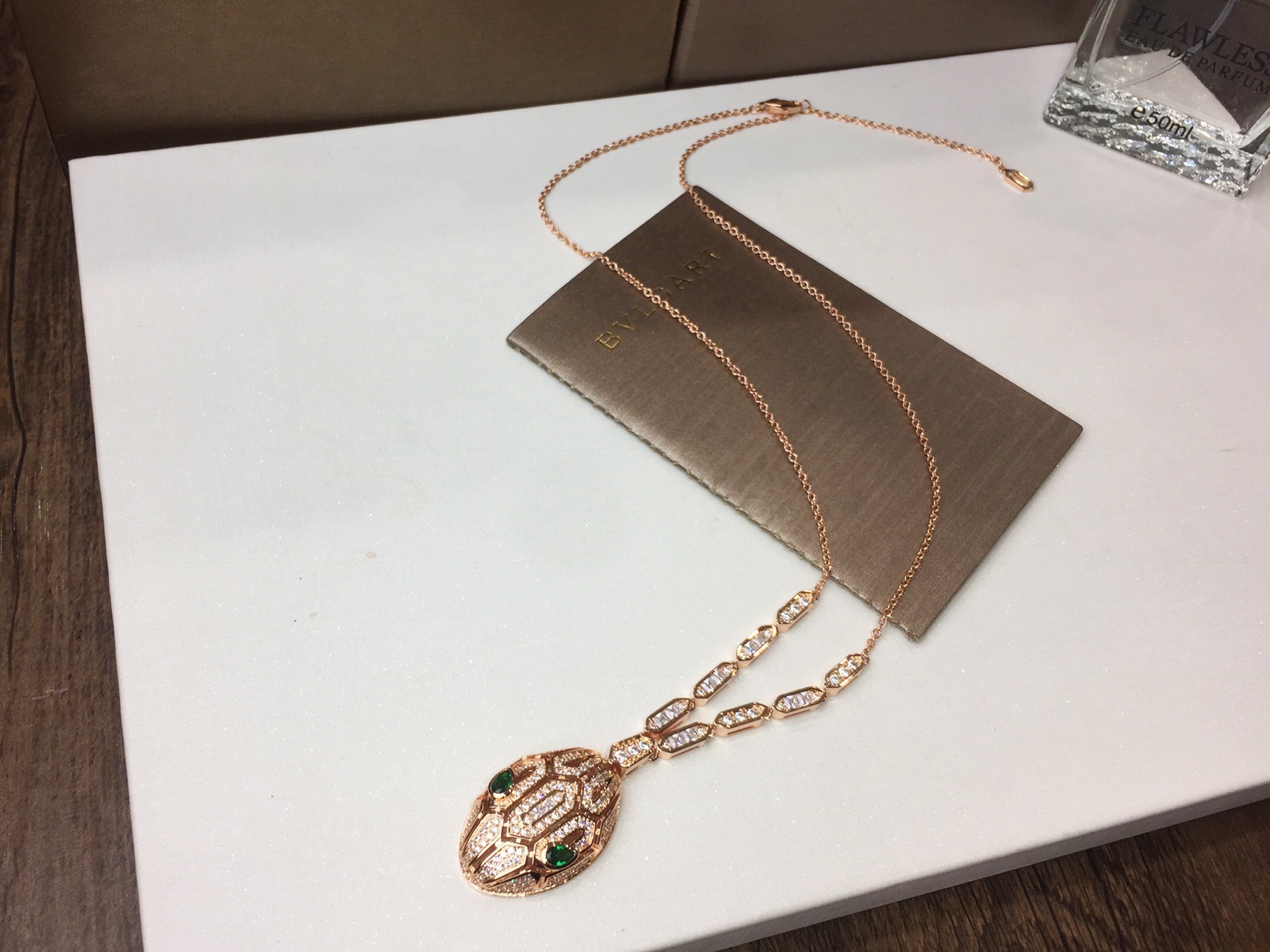BVLGARI 火爆蛇系列👏🏻宝格丽蛇项链❗❗奢侈品蛇升级版👍BVLGARI 🆕高端亚金工艺➕满身高碳钻