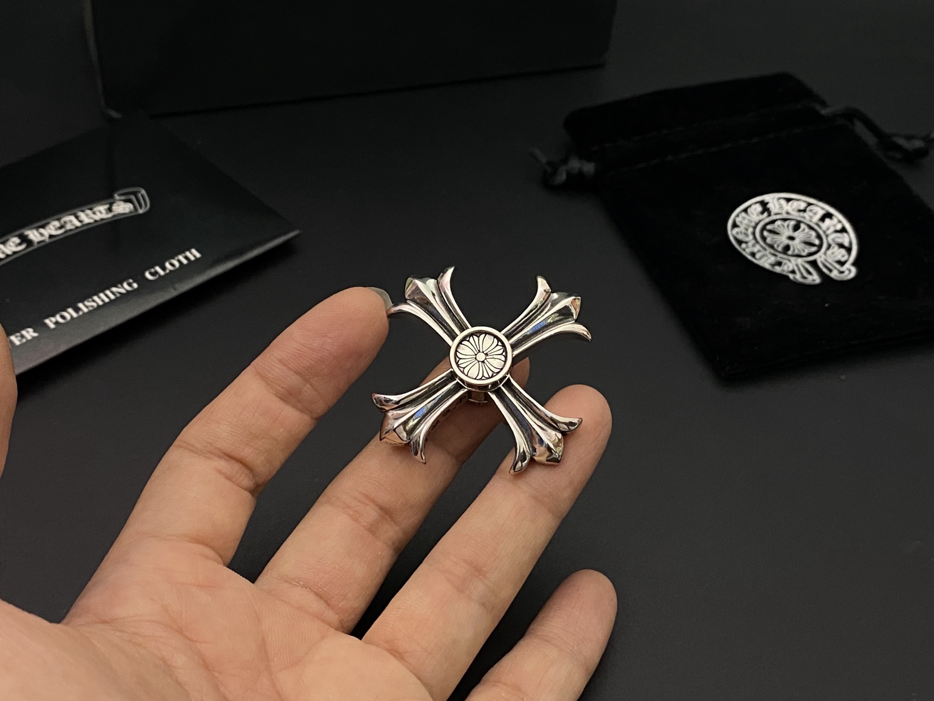 ✝️Chrome Hearts 克罗心十字架指尖陀螺🌪减压神器 👍🏻原创设计 成人减压指尖强力螺旋 静音