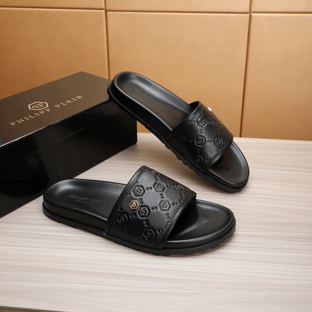 Philipp Plein Leather Slides: Premium Quality, Comfortable, and Stylish 3 i1720242461 6350 1