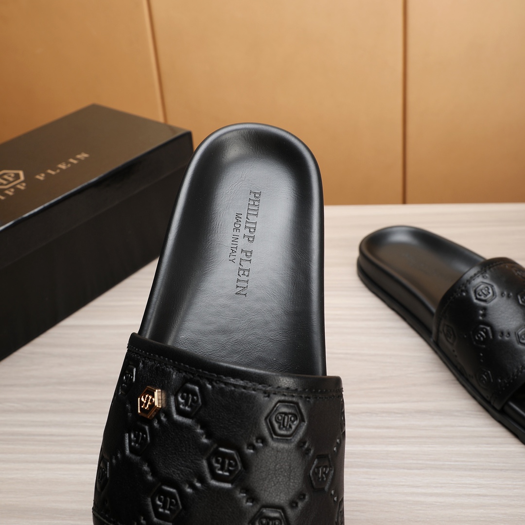Philipp Plein Leather Slides: Premium Quality, Comfortable, and Stylish 8 i1720242461 8982 5