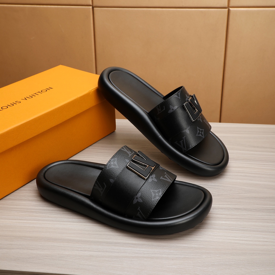 Louis Vuitton Men's Leather Flat Sandals, Fashionable and Comfortable. Size 38-46 2 i1721058117 399 3