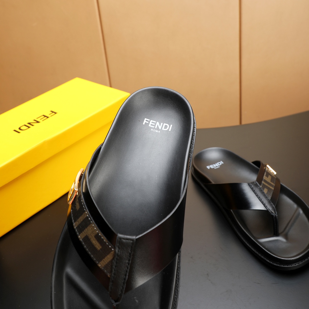 Fendi Men's Leather Flip-Flops: Casual Comfort with Signature Style 10 i1723733233 4404 4