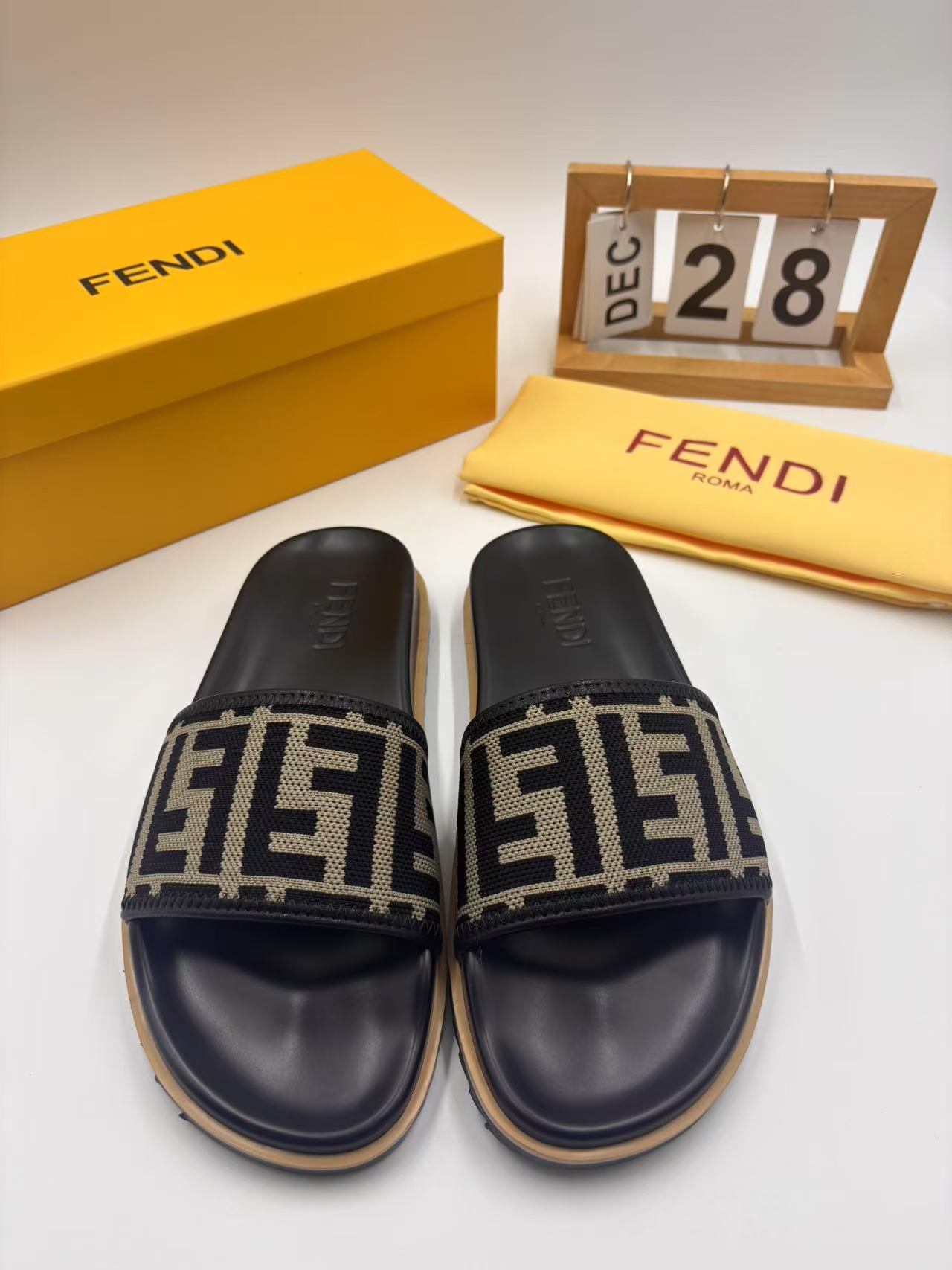 Fendi Men's FF Motif Slides Comfortable Casual Summer Beach Sandals