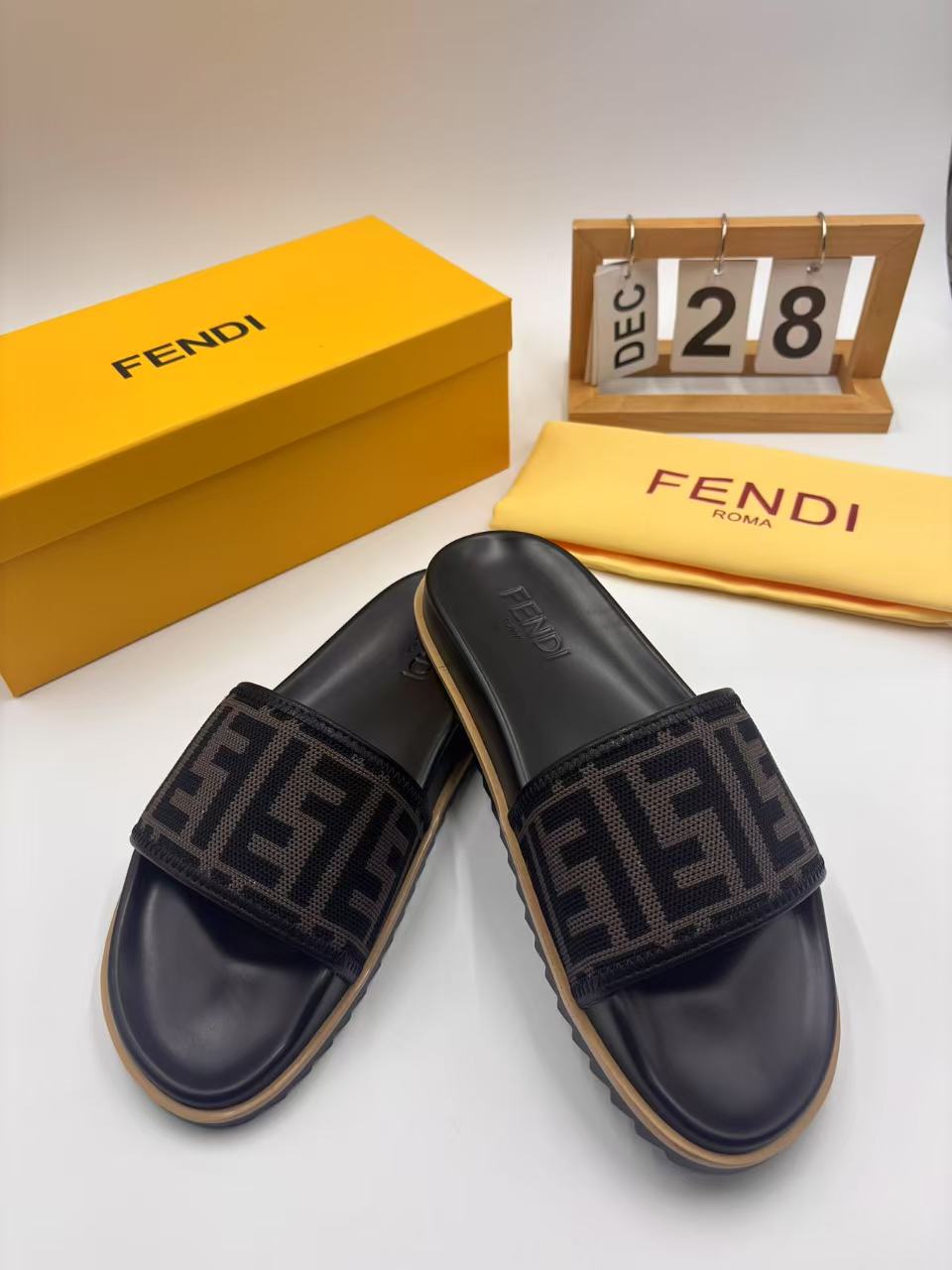 Fendi Men's FF Logo Slide Sandals | Comfortable and Stylish Summer Footwear 5 i1742745708393 7005 0 3