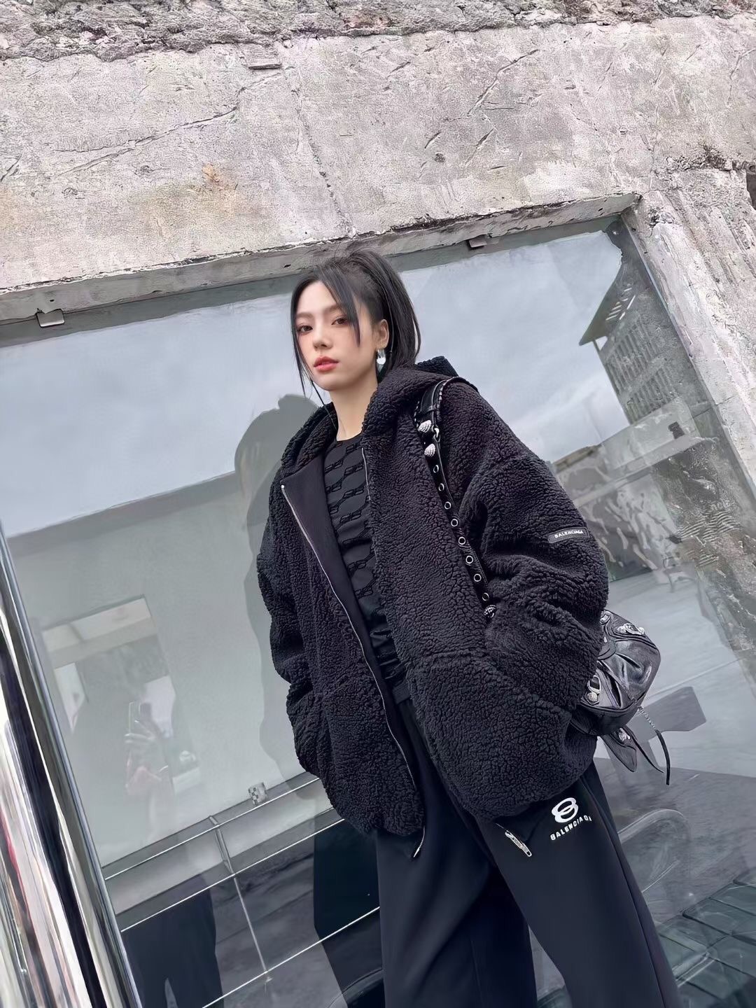 路易威登 Louis Vuitton 高定典藏名品高定成衣时装外套连衣裙衬衫T恤 #ABAA1C0F 7