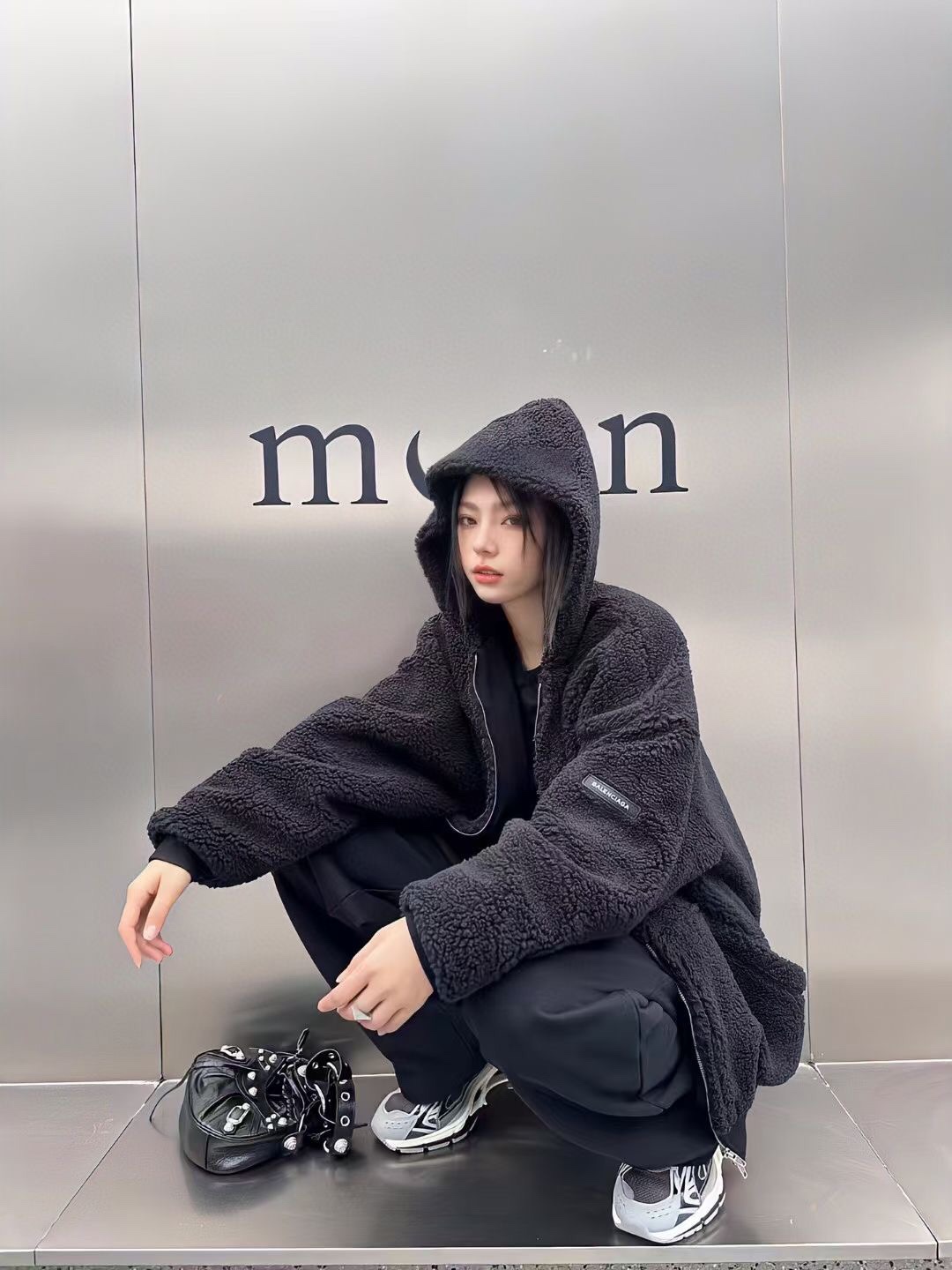 路易威登 Louis Vuitton 高定典藏名品高定成衣时装外套连衣裙衬衫T恤 #ABAA1C0F 5
