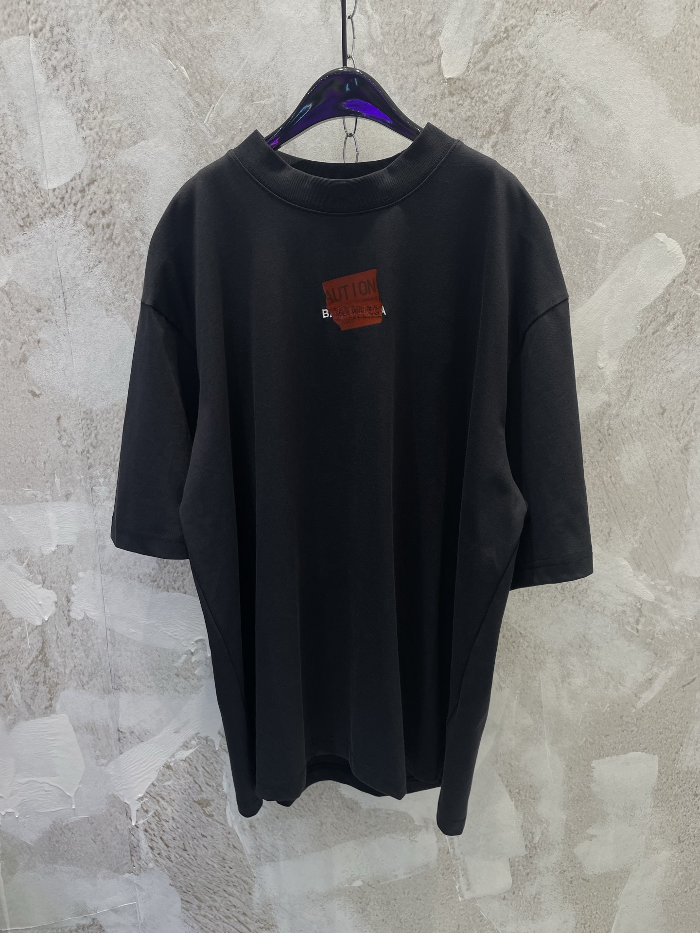 P95 BLCG nueva cinta de verano que cubre la camiseta de manga corta con logo bordado. Versión de silueta holgada. El lo…