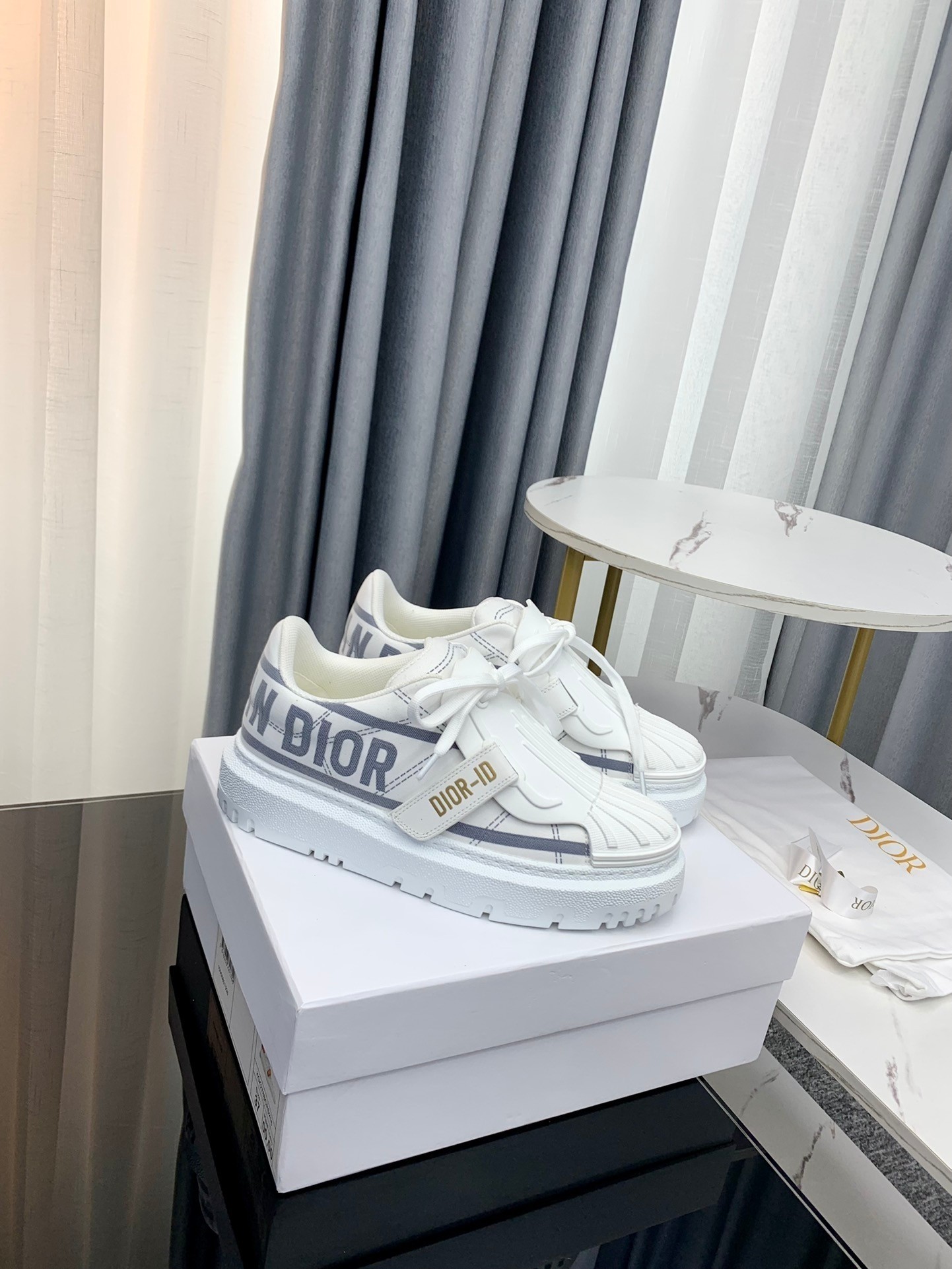 Dior Skateboard Shoes Sneakers Gold White Cowhide Spring Collection Casual