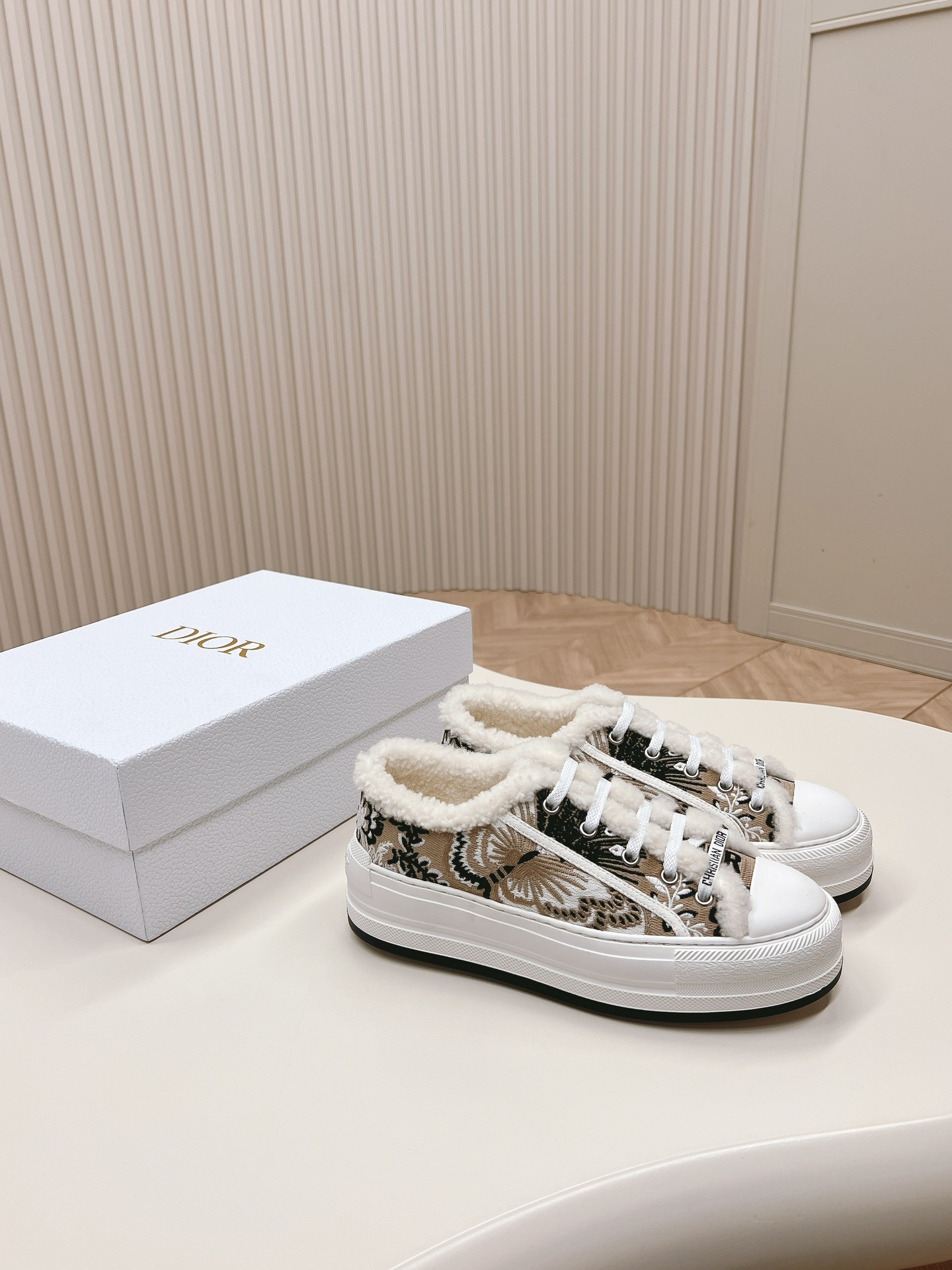 Dior Flawless
 Shoes Sneakers Embroidery Wool Spring Collection Sweatpants
