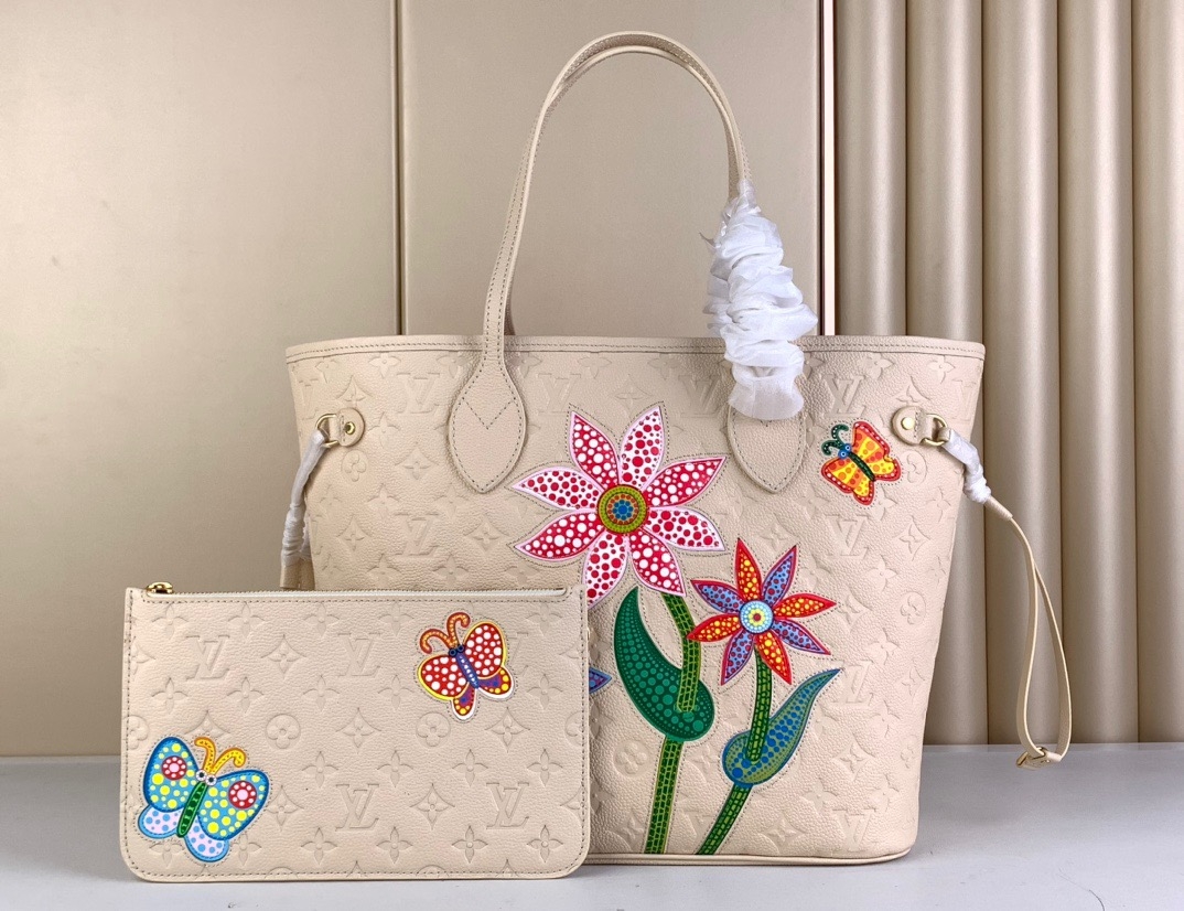 Louis Vuitton LV Neverfull Bags Handbags Buy Sell
 White Set With Diamonds Empreinte​ Cowhide m21733