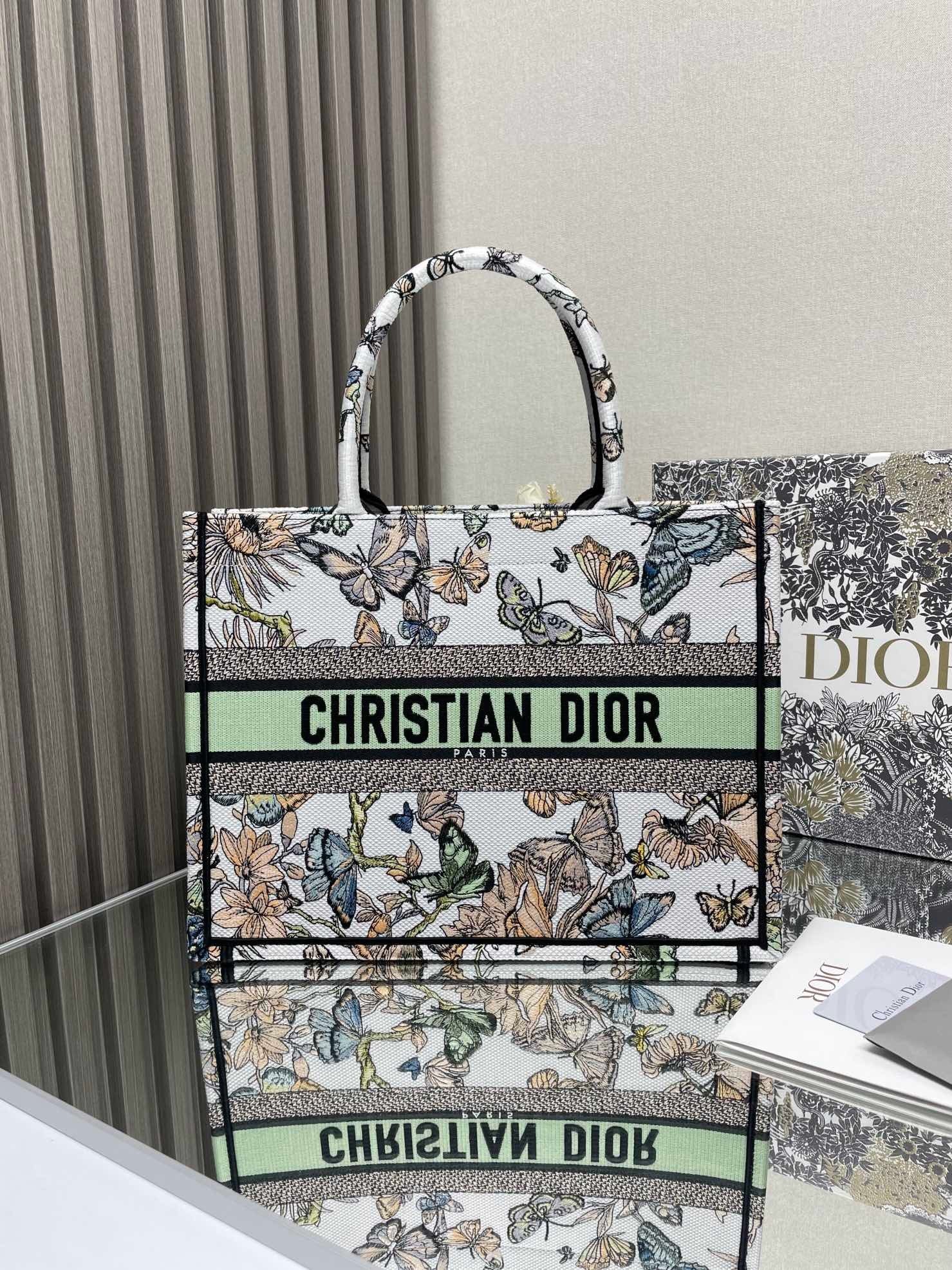 What’s best
 Dior Book Tote Handbags Tote Bags Green Embroidery Fashion