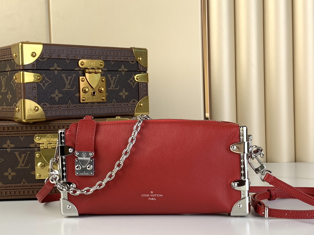 Luxury Fake
 Louis Vuitton Bags Handbags Red Cowhide Chains m25445