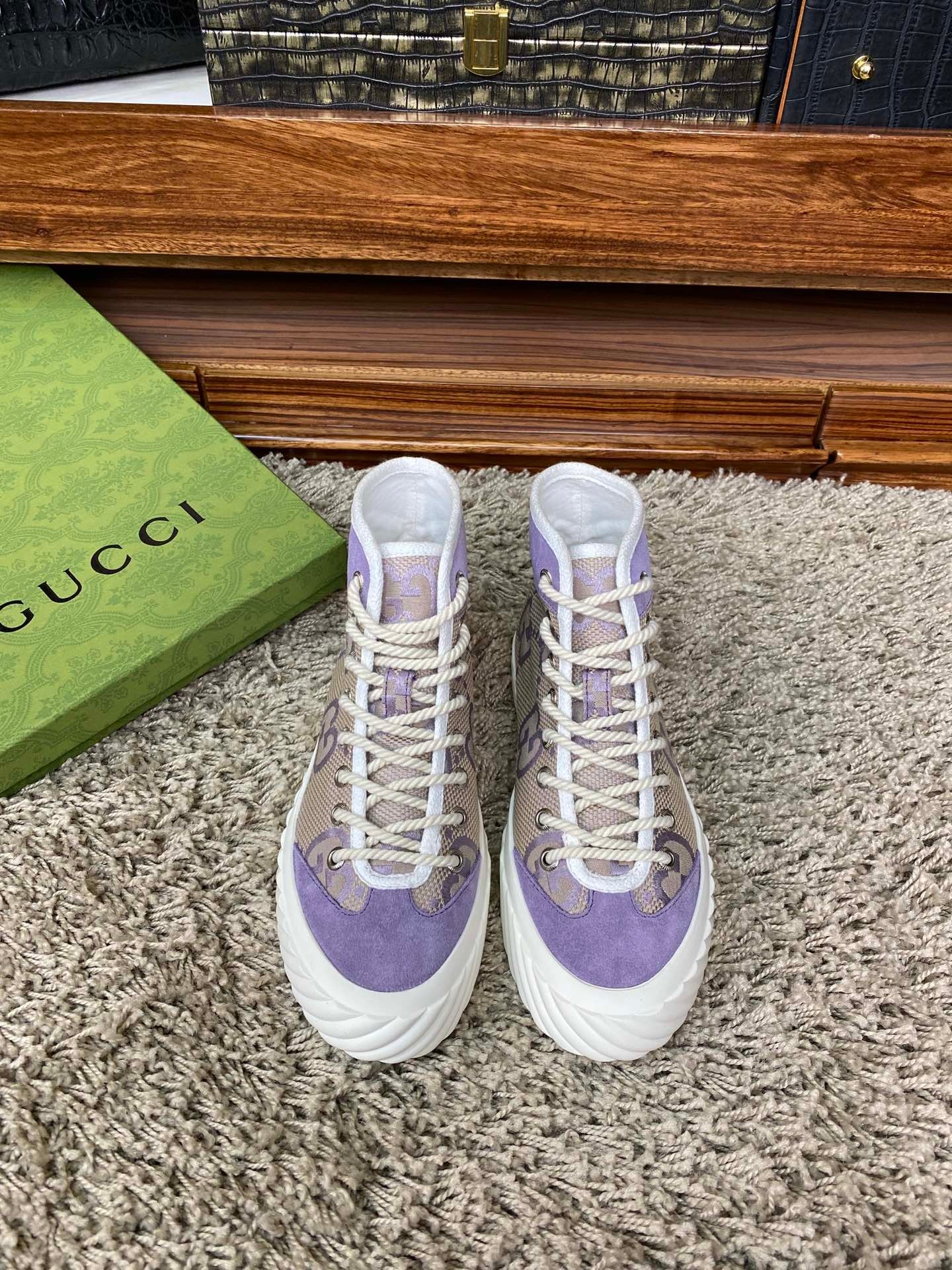 Replica di nuovo designer
 Gucci Repliche
 Scarpe Sneaker Arancia Unisex Tessuto Nylon Pantaloni da tuta