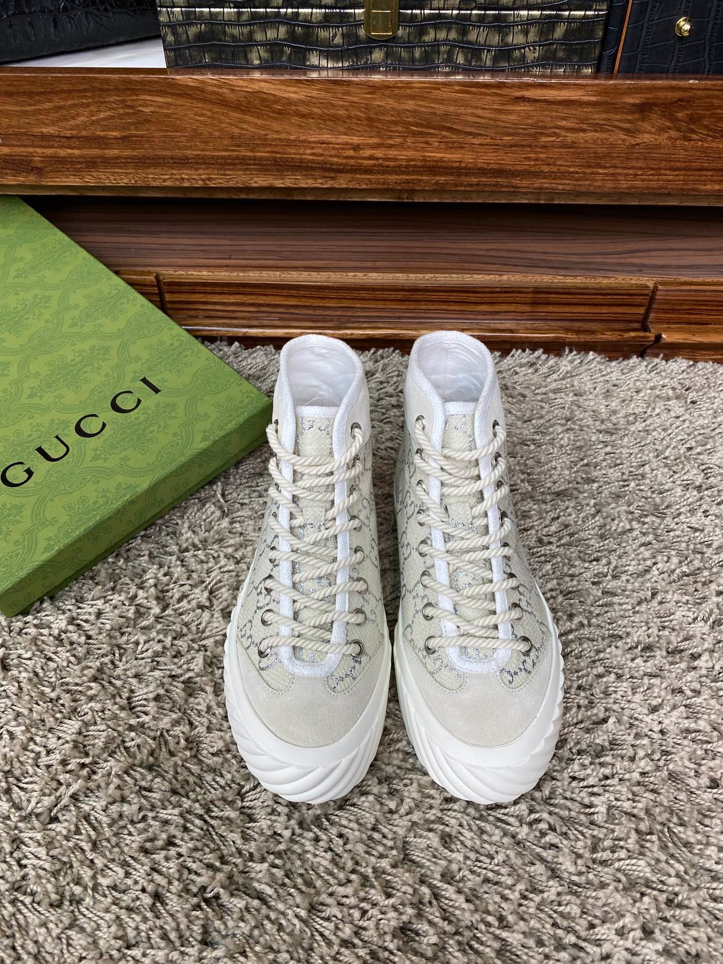 Come acquistare replica shop
 Gucci Scarpe Sneaker Arancia Unisex Tessuto Nylon Pantaloni da tuta