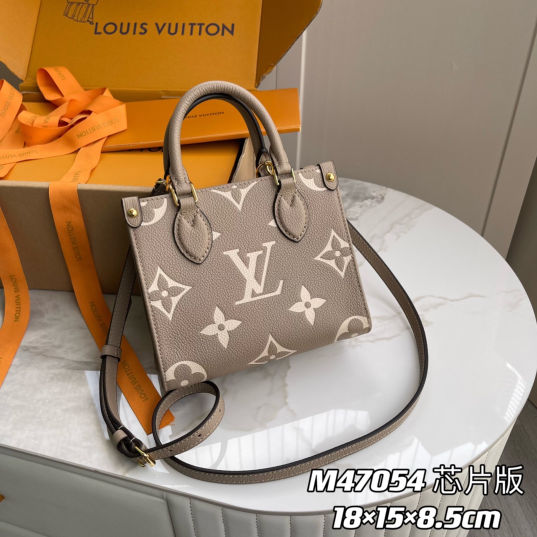 Louis Vuitton LV Onthego AAA
 Bags Handbags m47054