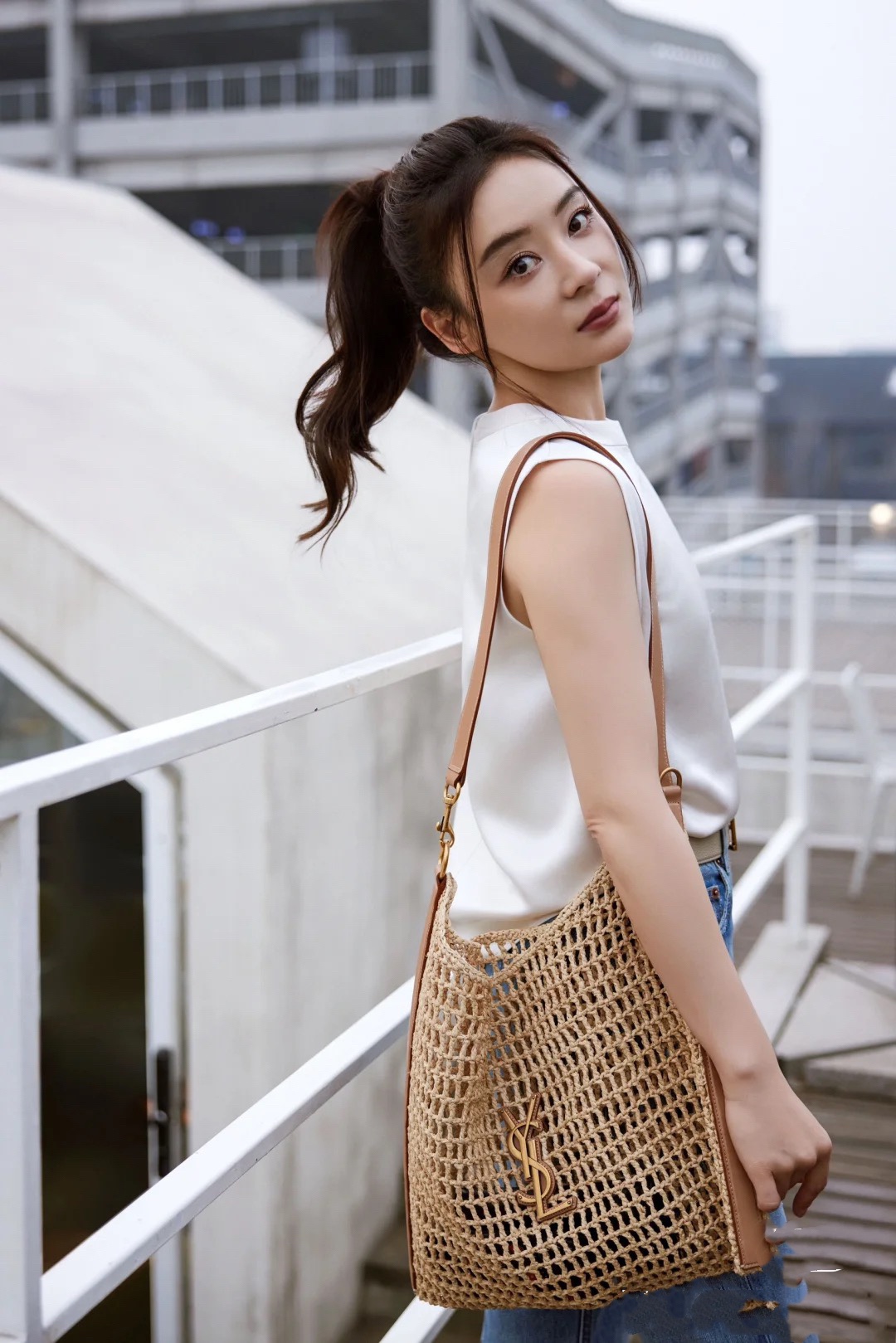 Saint Laurent Yuan Shanshan celebrity style! More than 20,000