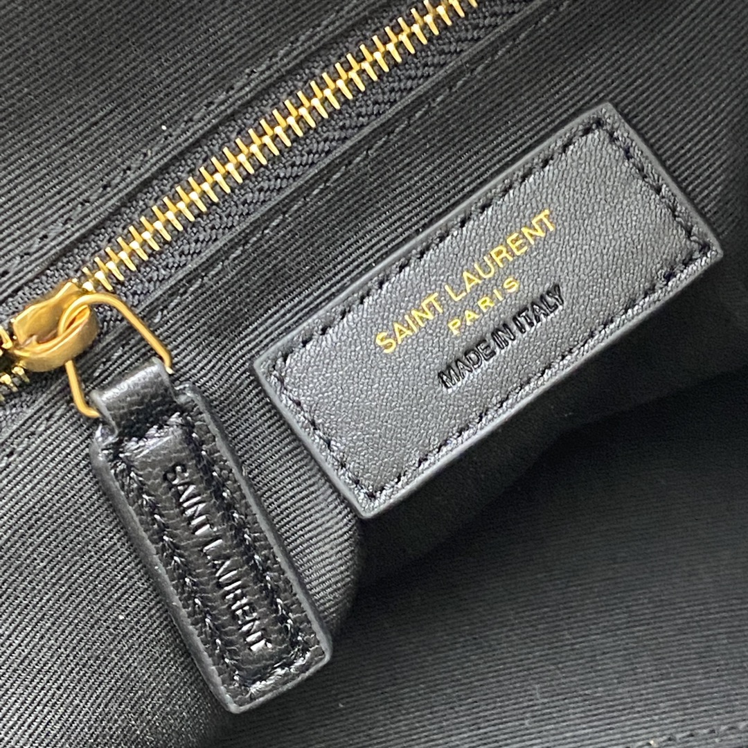 Saint Laurent 𝙉𝙄𝙆𝙄 𝙎𝙃𝙊𝙋𝙋𝙄𝙉𝙂 𝘽𝘼𝙂_意大利进口抓皱油蜡牛皮