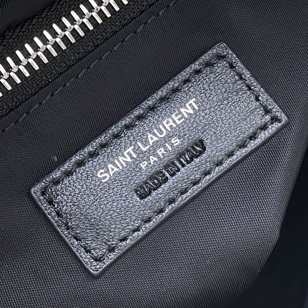 Saint Laurent 降落伞黑布/枪 、精品专供 布克枪Loulou puffer_尼龙款 男女可背的盐系学院风单肩斜挎包