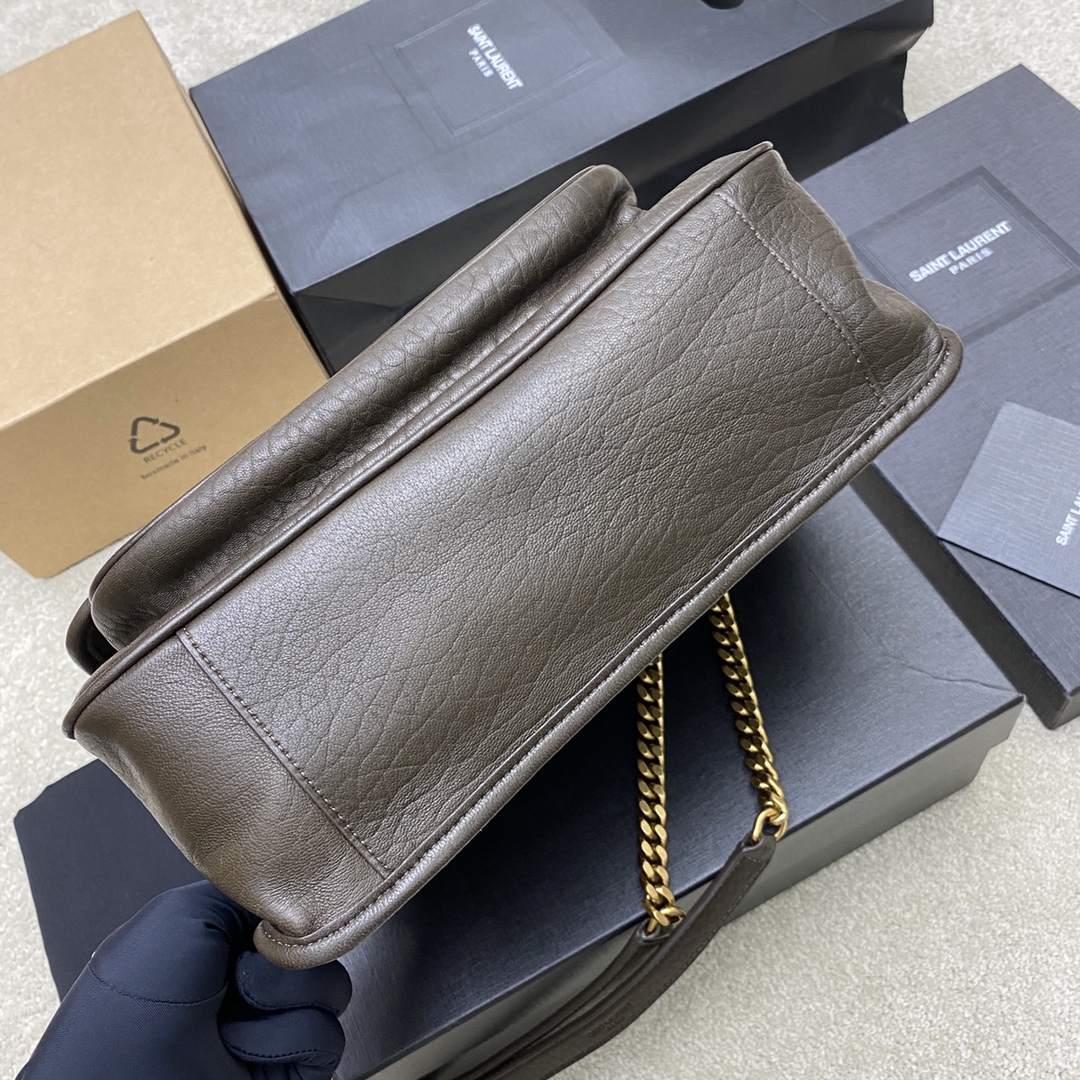 Saint Laurent Niki Leather Shoulder Bag with Gold Hardware 5 i1724668003 3329 1