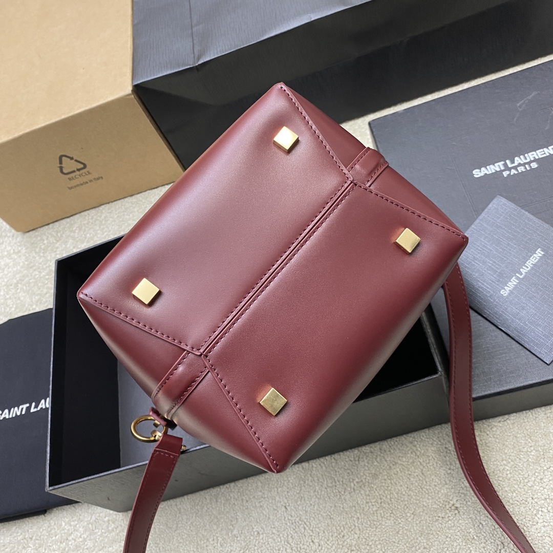Givenchy 小号枣红平纹/金 、精品专供 5À7系列之小号水桶包 超 水桶包带手提_全新新款包型
