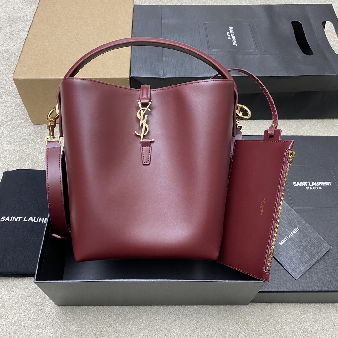 Givenchy 大号枣红平纹/金 、精品专供 5À7系列之新款大号超 水桶包 带手提_全新包型
