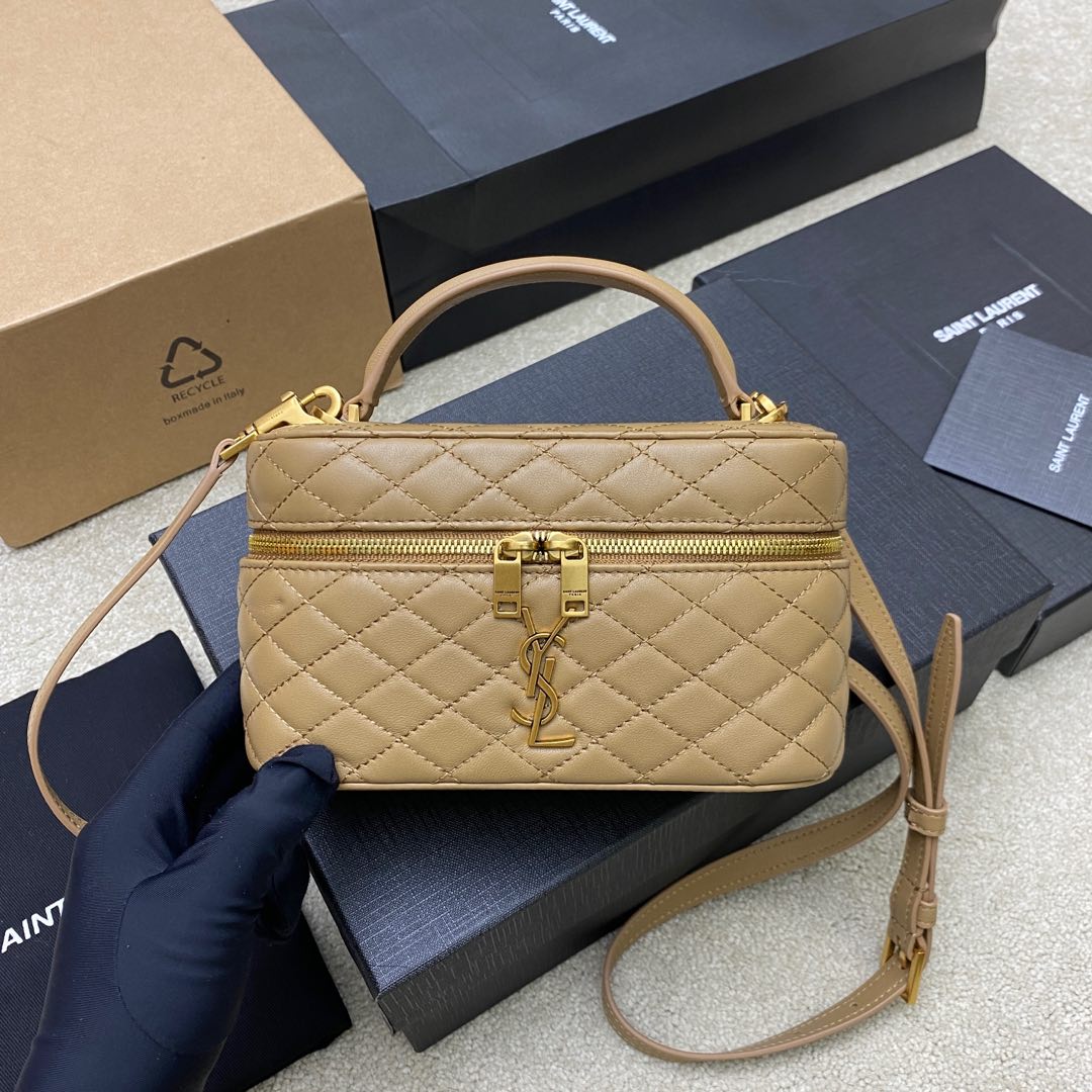 Saint Laurent Mini Vanity Bag in Quilted Lambskin Leather - Top Handle Satchel 2 i1736245567854 3421 0 0