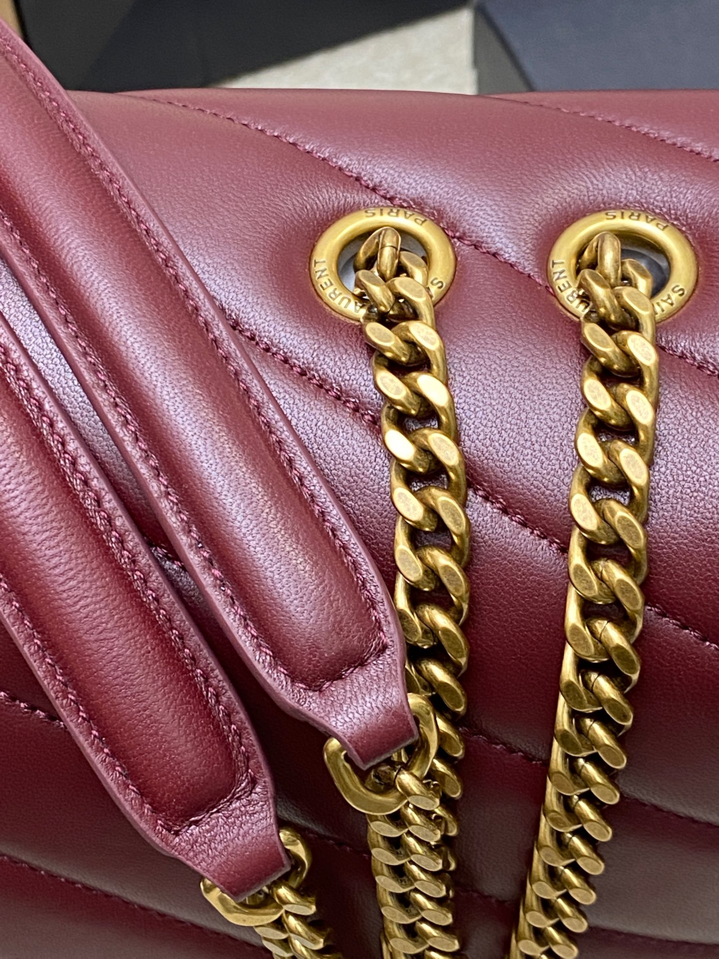 Saint Laurent Loulou Medium Chain Bag in Red Leather with Gold Hardware 7 i1736581752634 5895 0 5
